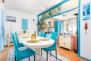 Apartments with WiFi Split - 20209