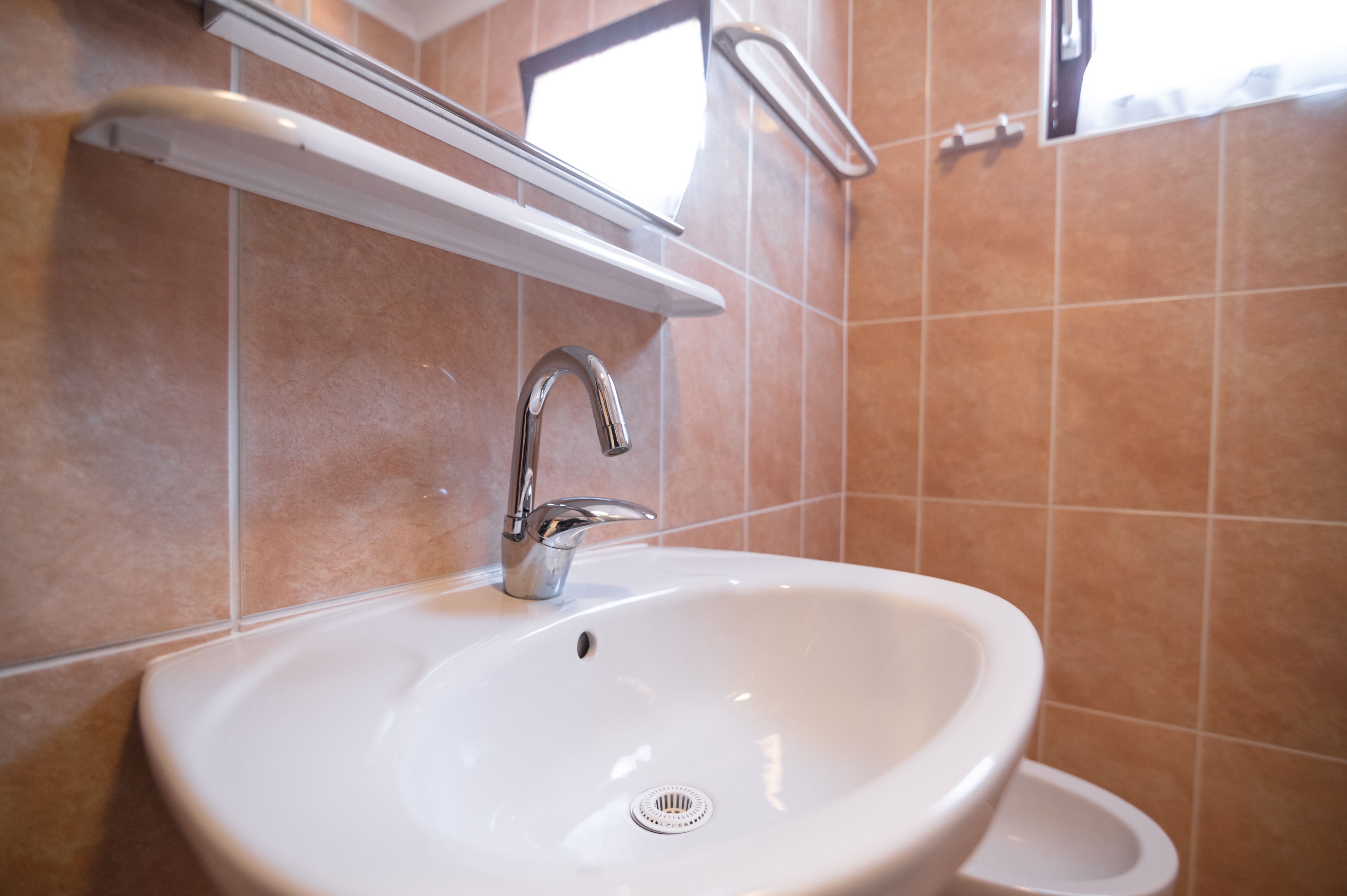 Three bedroom apartment near beach Preko, Ugljan  A-a