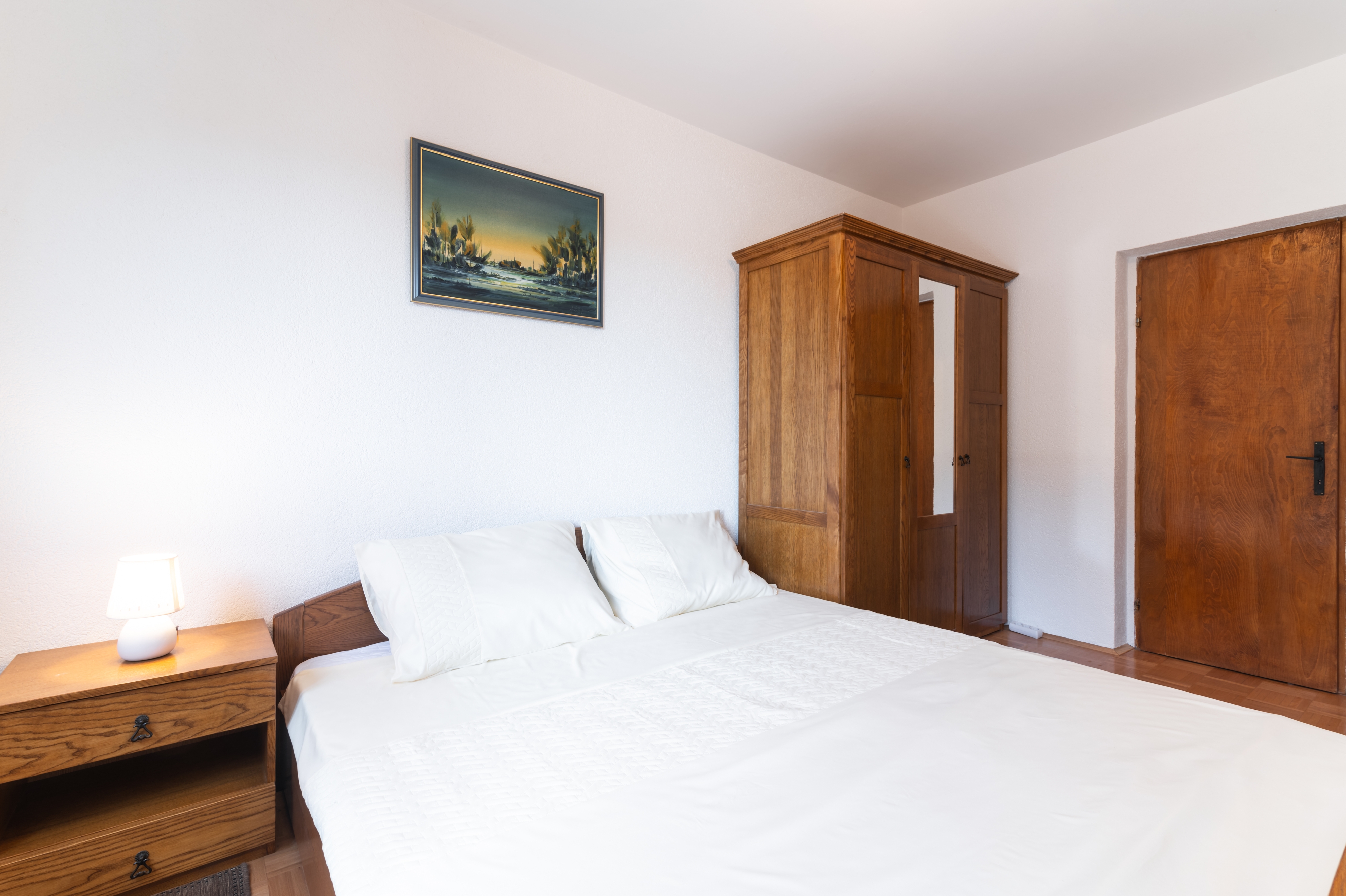 Three bedroom apartment near beach Preko, Ugljan  A-a