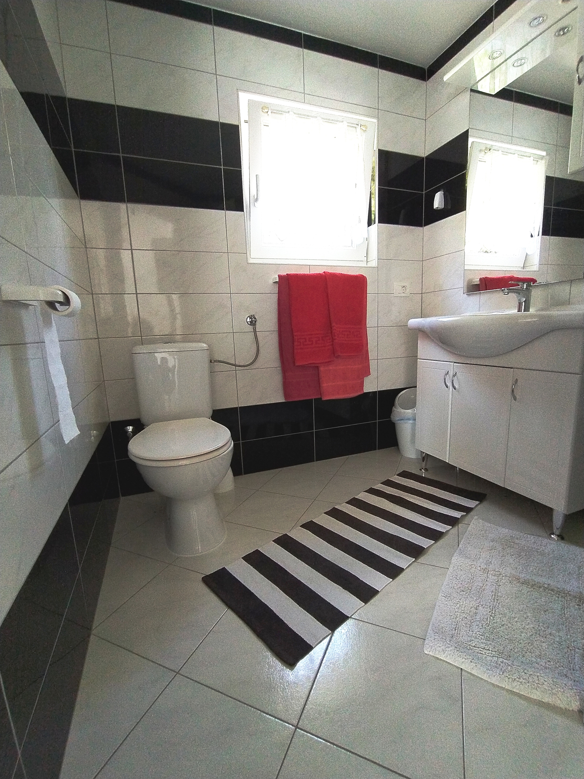 Three bedroom apartment with terrace and sea view Supetarska Draga - Donja, Rab  A-a