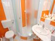 Supetarska Draga - Donja, Bathroom in the studio-apartment, WiFi.