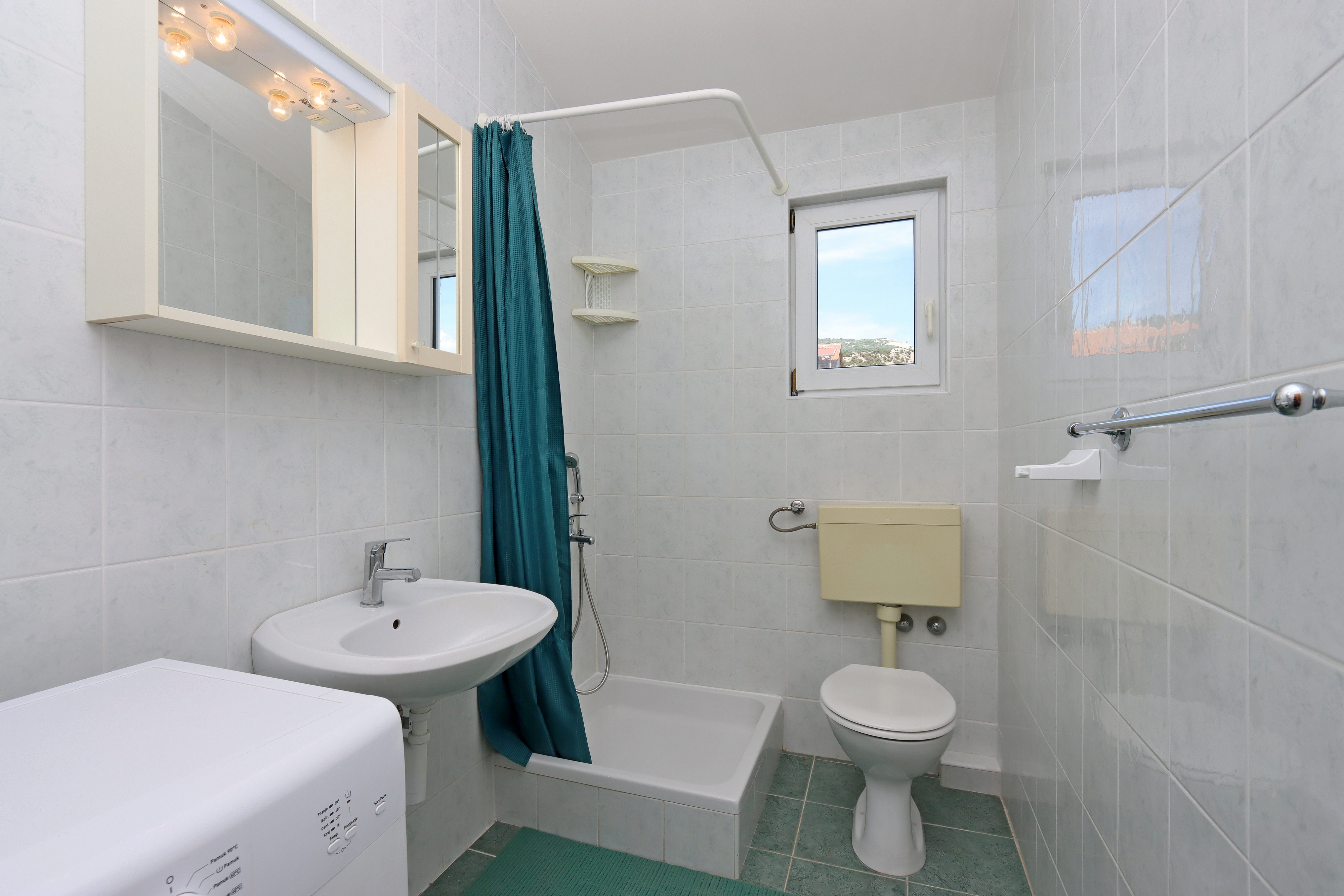 Two bedroom apartment with terrace Rab  A-a
