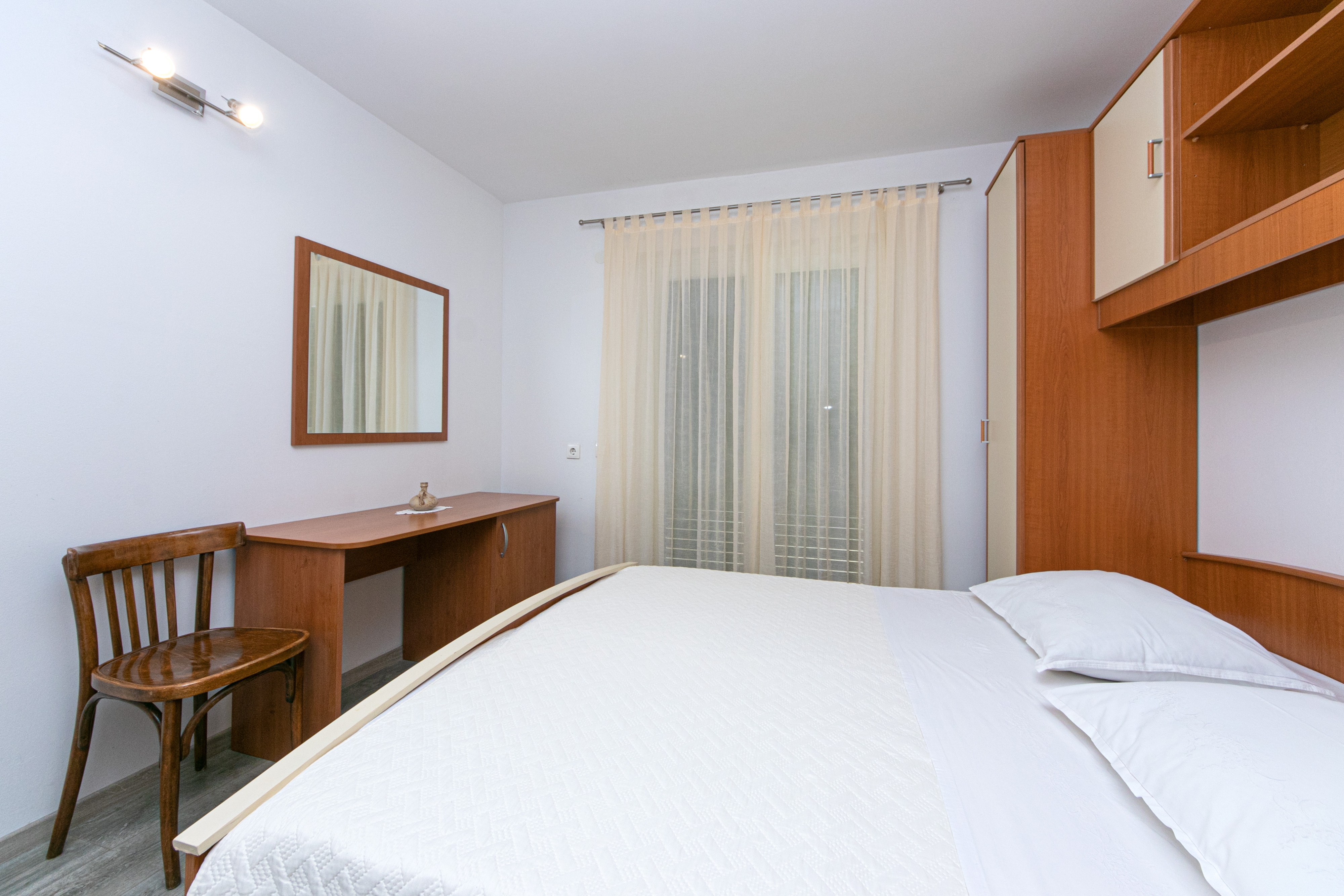 Two bedroom apartment with terrace and sea view Brela, Makarska  A-a