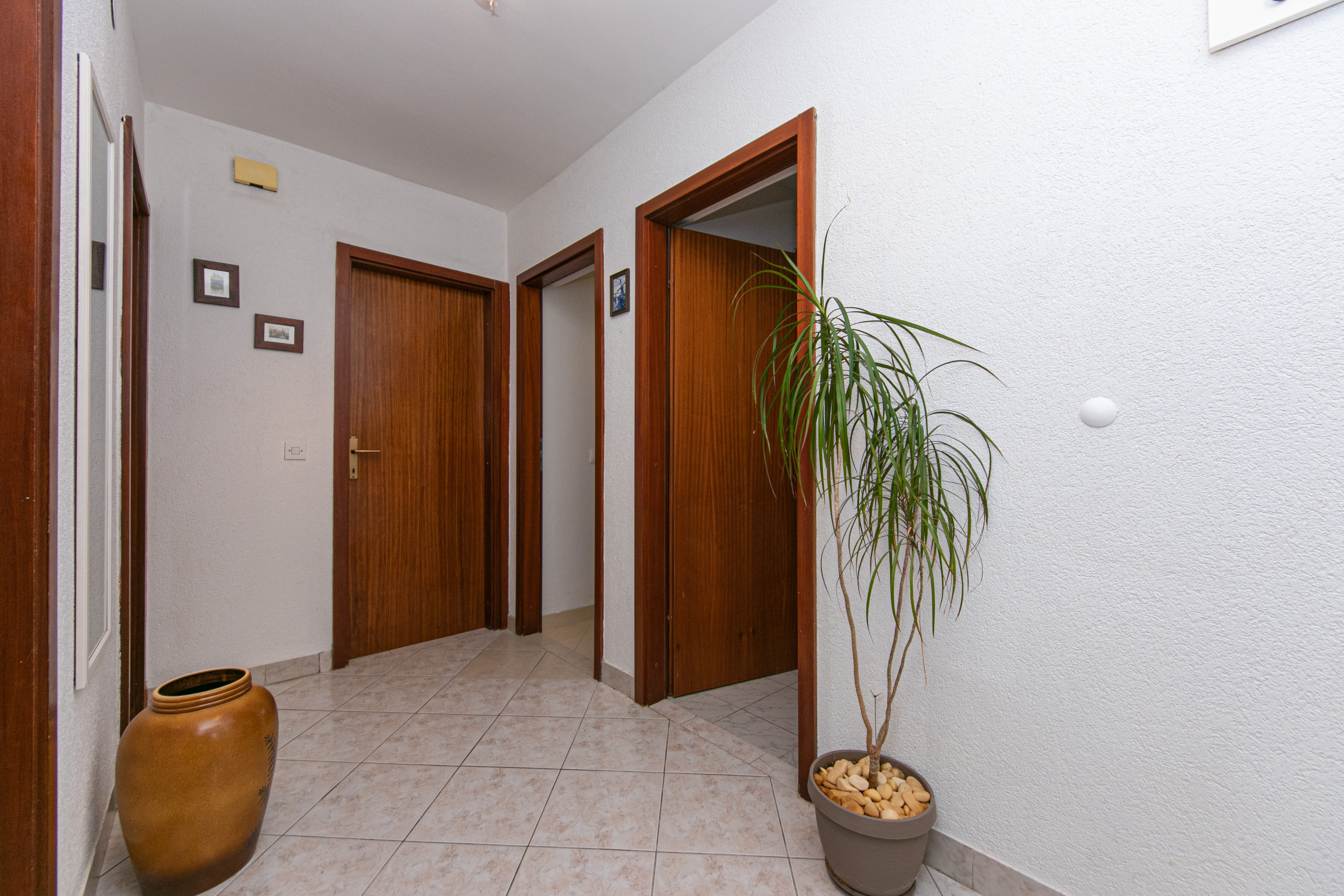 Two bedroom apartment with terrace and sea view Brela, Makarska  A-a