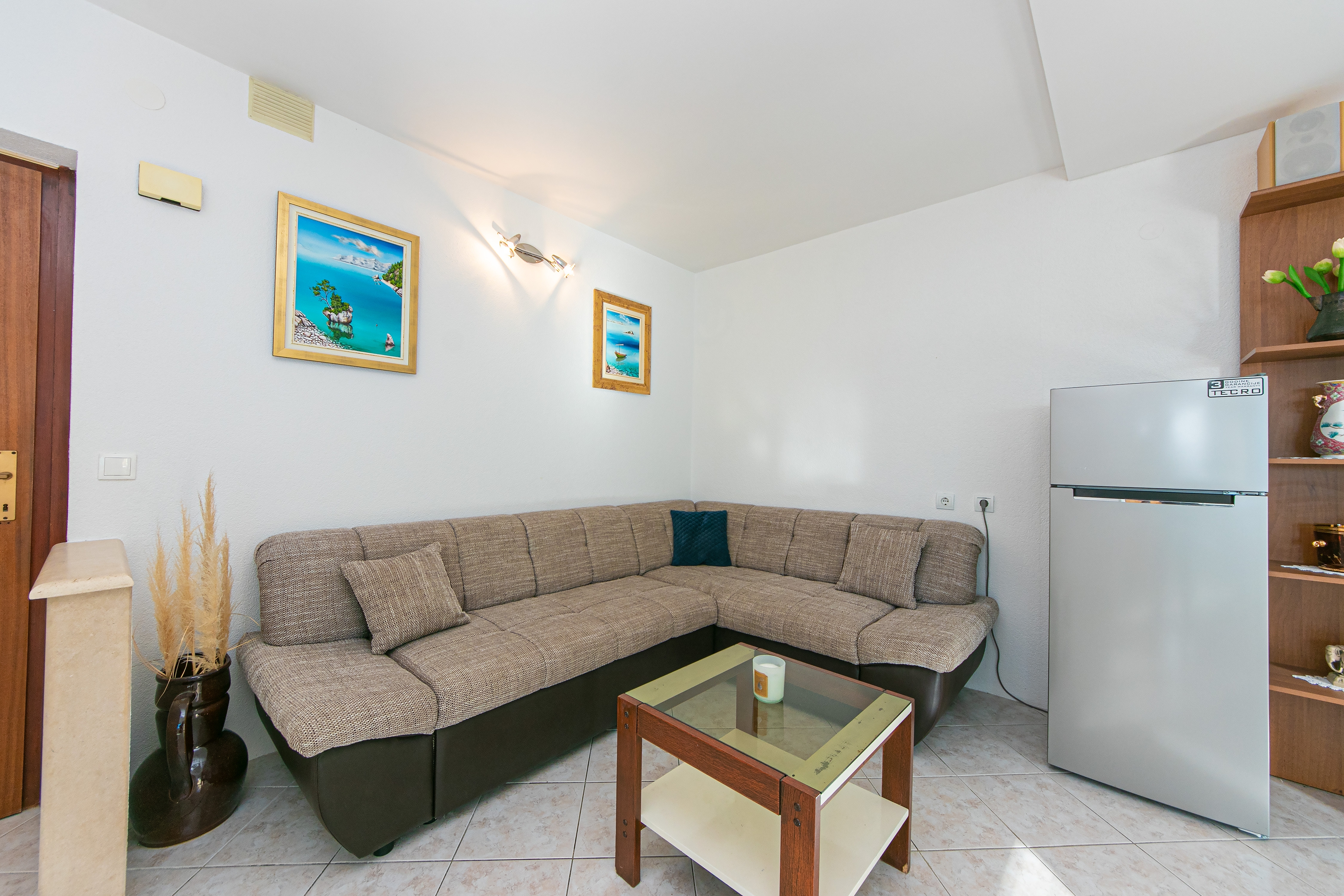 Two bedroom apartment with terrace and sea view Brela (Makarska) (A-20223-a)