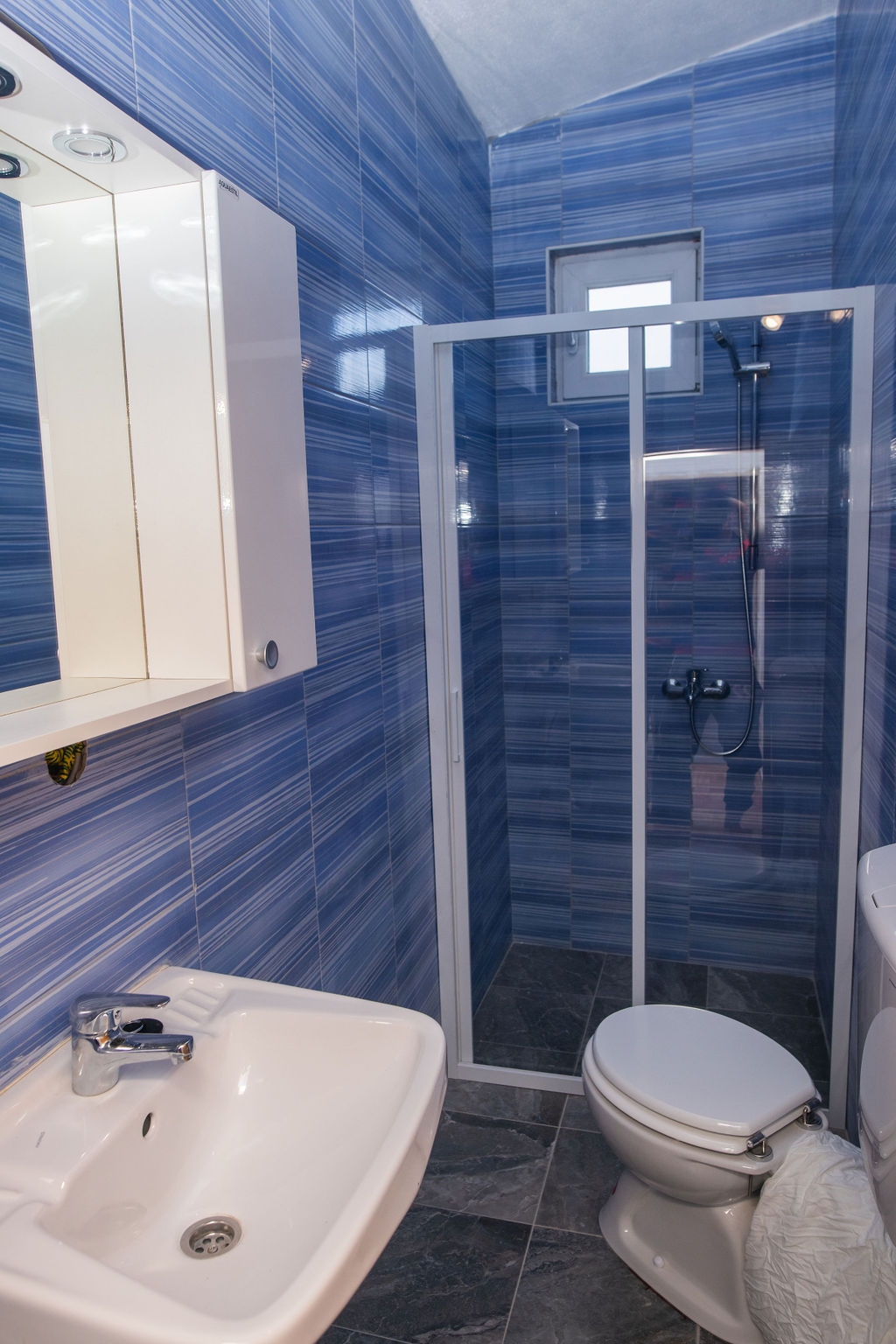 Comfortable and spacious house with terrace and sea view Čista Velika, Vodice  K