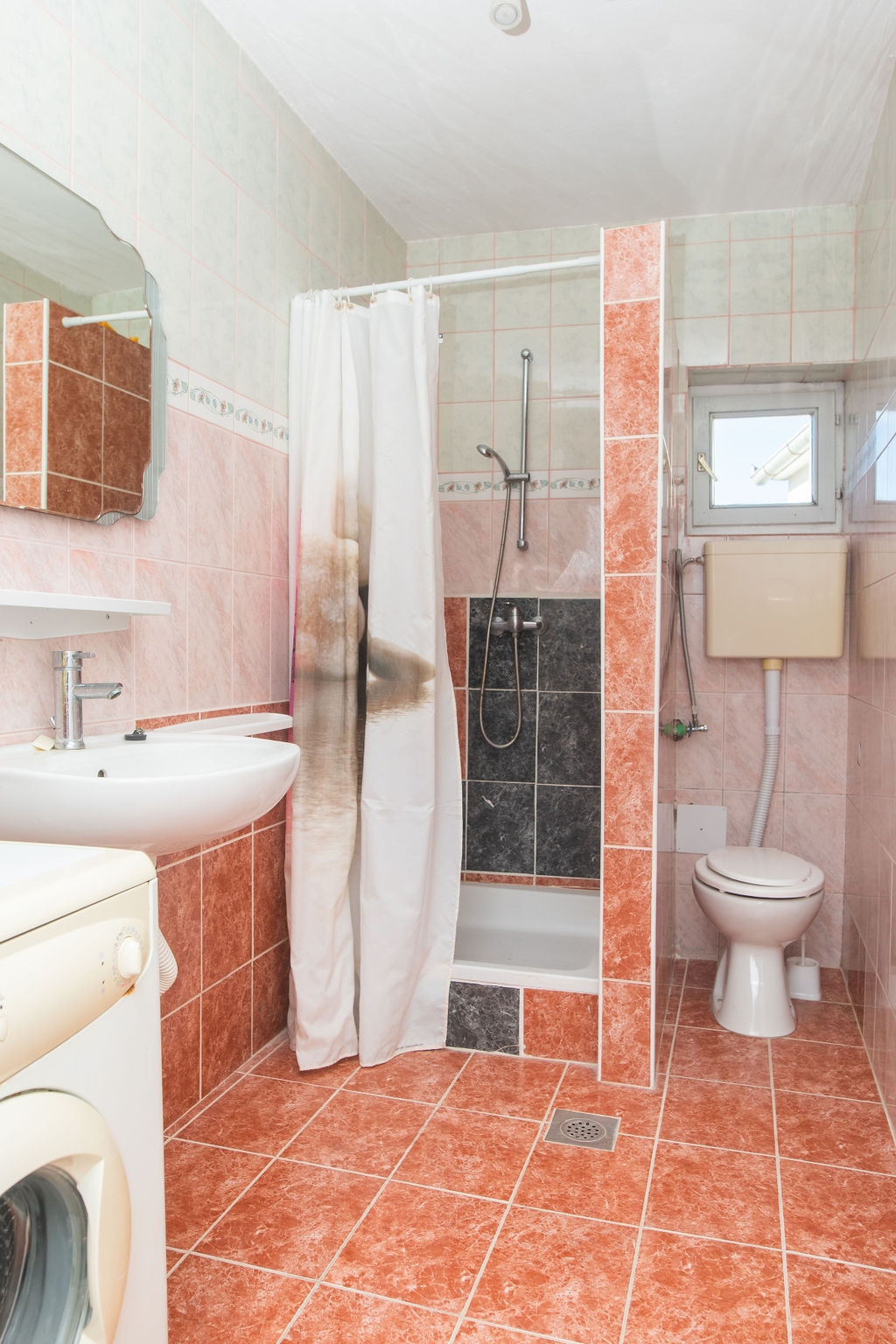 Comfortable and spacious house with terrace and sea view Čista Velika, Vodice  K