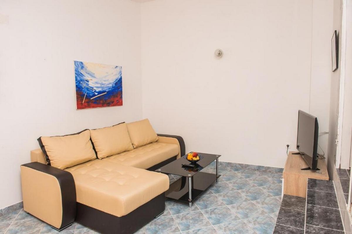 Comfortable and spacious house with terrace and sea view Čista Velika, Vodice (K-20227) Comfortable and spacious house with terrace and sea view Čista Velika, Vodice (K-20227)