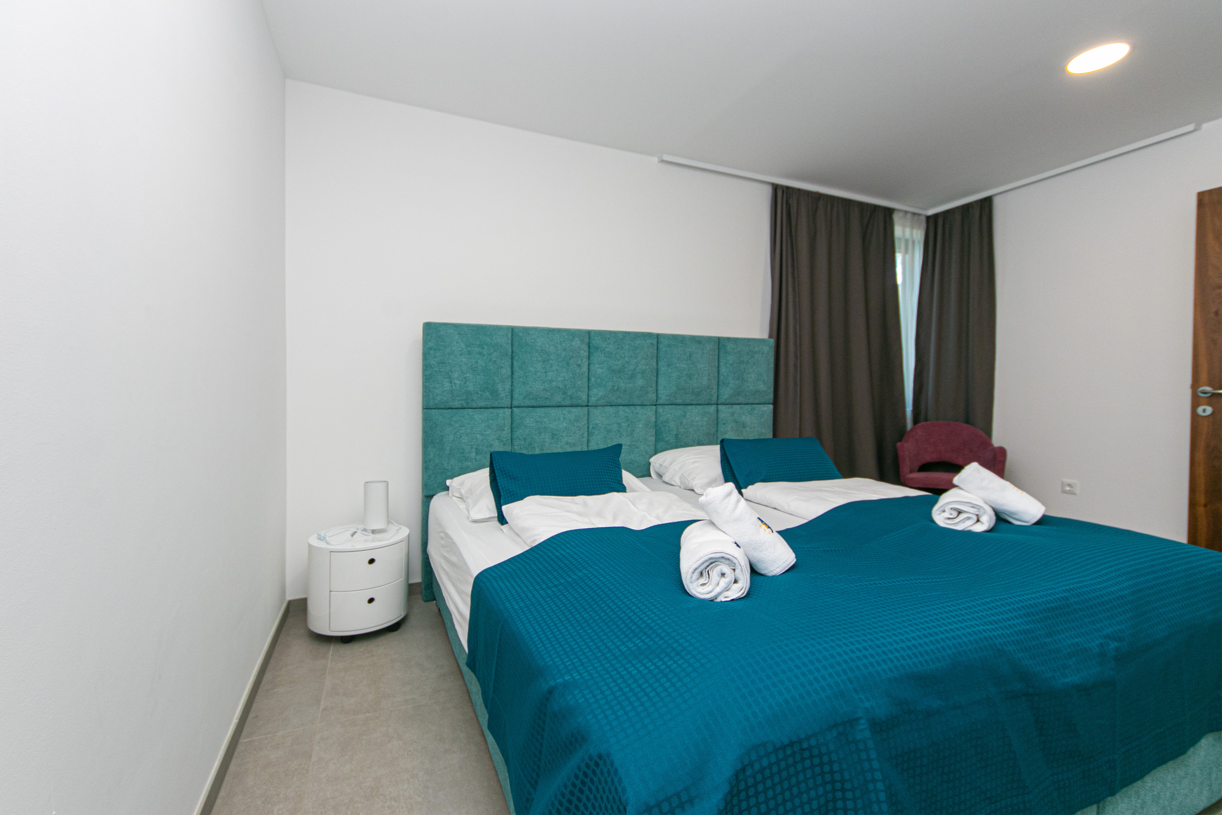 Two bedroom apartment with terrace and sea view Brela, Makarska  A-a