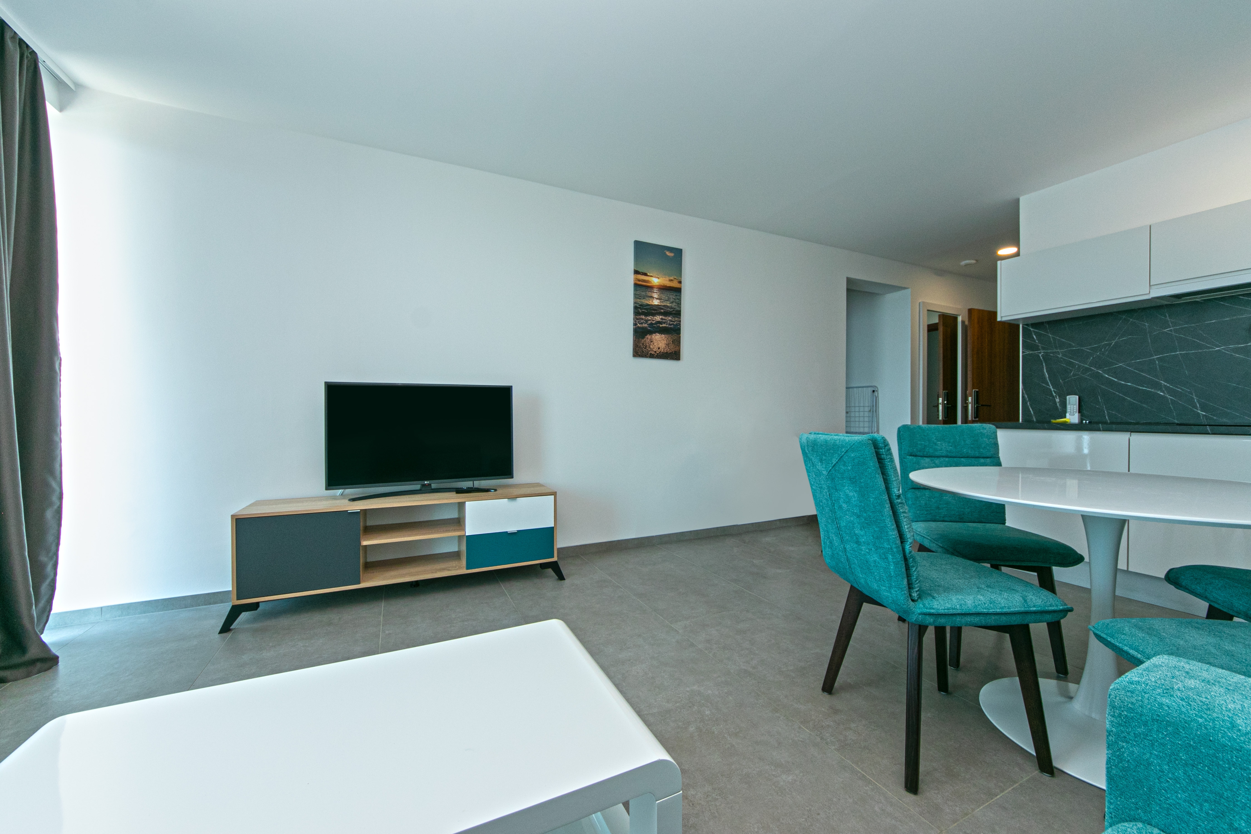 One bedroom apartment with terrace and sea view Brela (Makarska) (A-20229-b) One bedroom apartment with terrace and sea view Brela (Makarska) (A-20229-b)