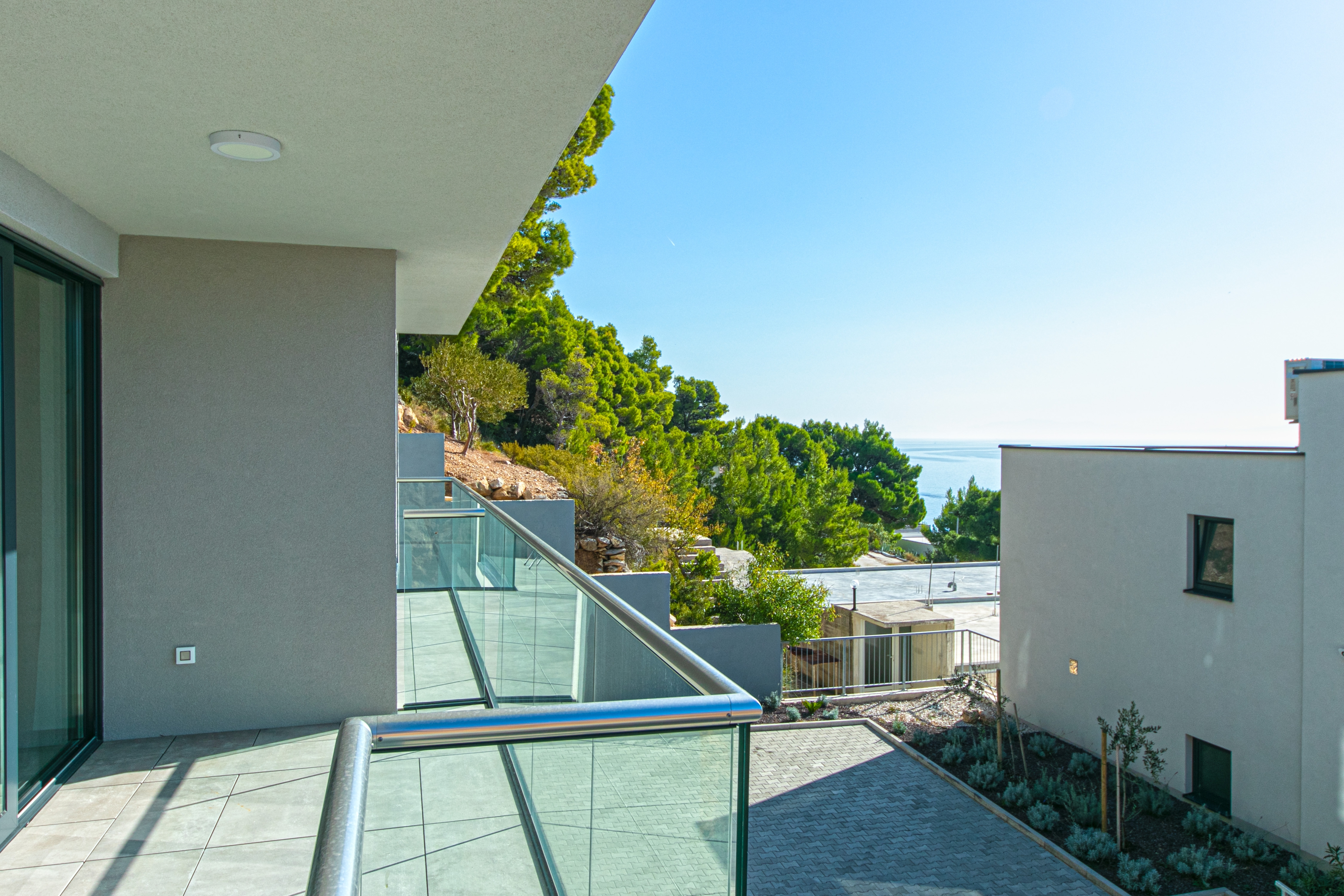 One bedroom apartment with terrace and sea view Brela, Makarska  A-b