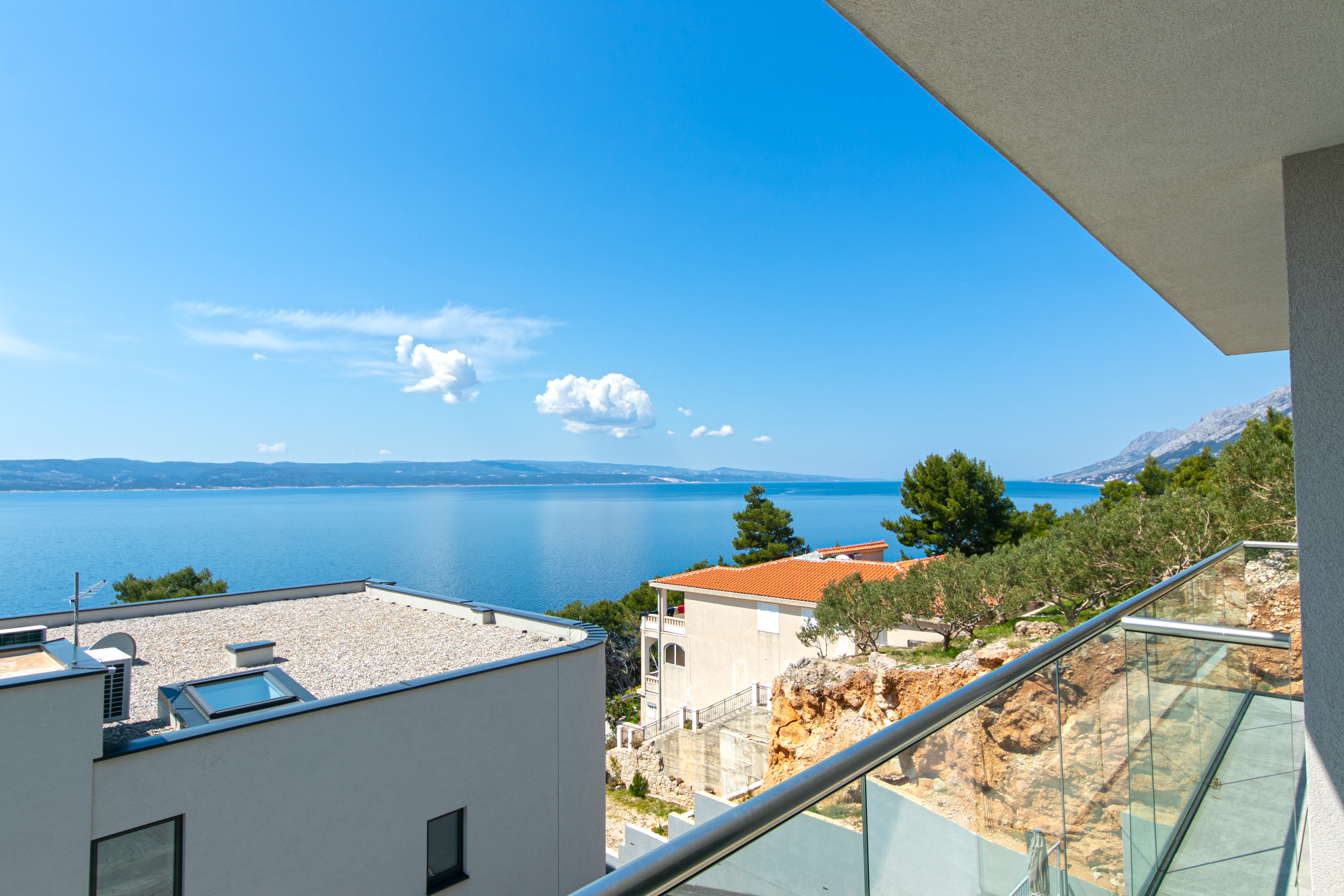 Two bedroom apartment with terrace and sea view Brela, Makarska  A-c