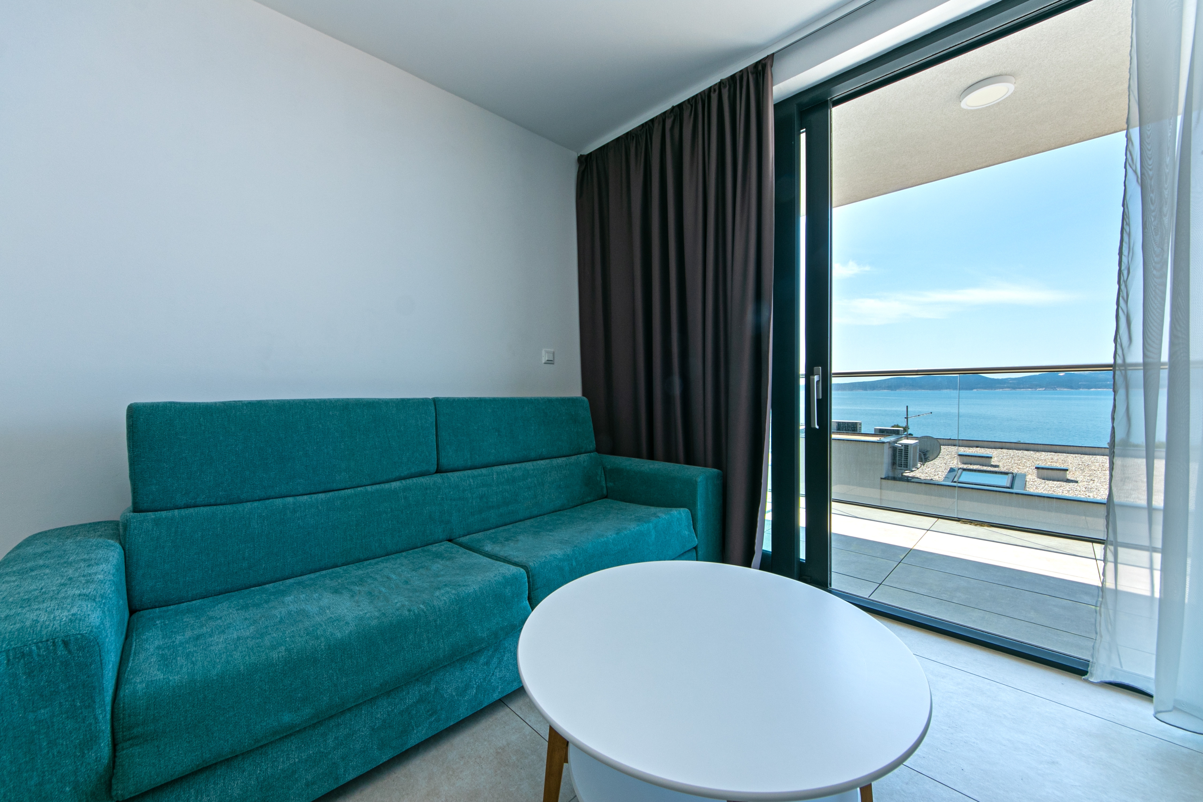 One bedroom apartment with terrace and sea view Brela, Makarska (A-20229-d)