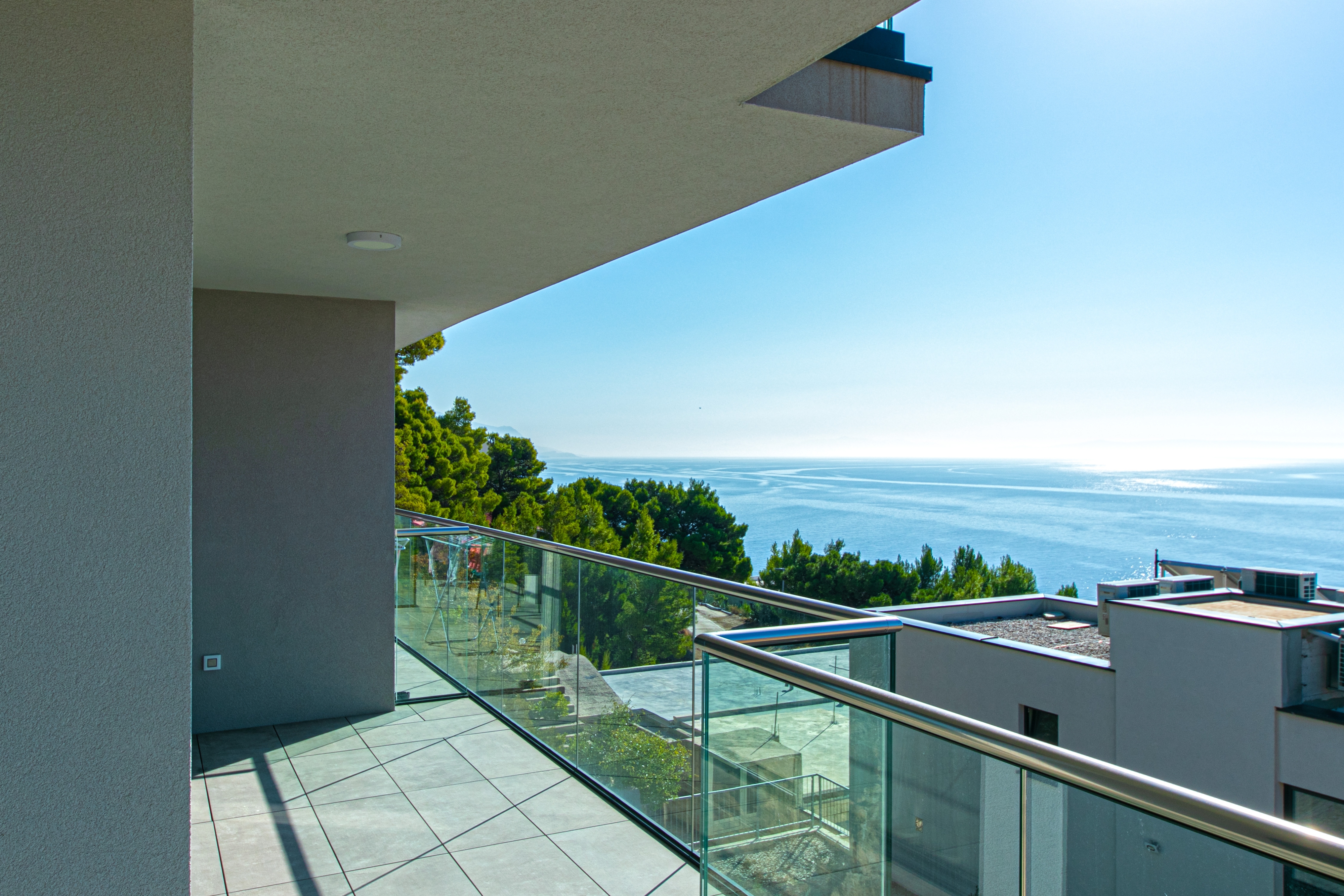 One bedroom apartment with terrace and sea view Brela, Makarska  A-d