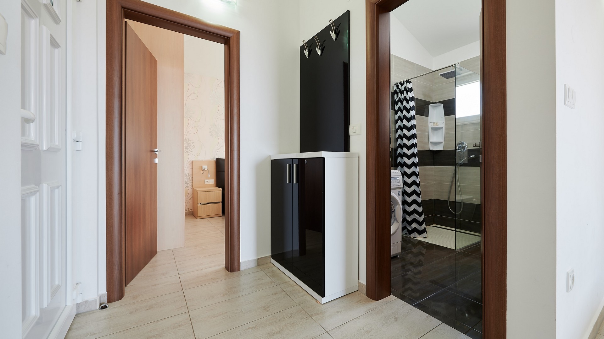 One bedroom apartment with terrace and sea view Mavarštica, Čiovo  A-a