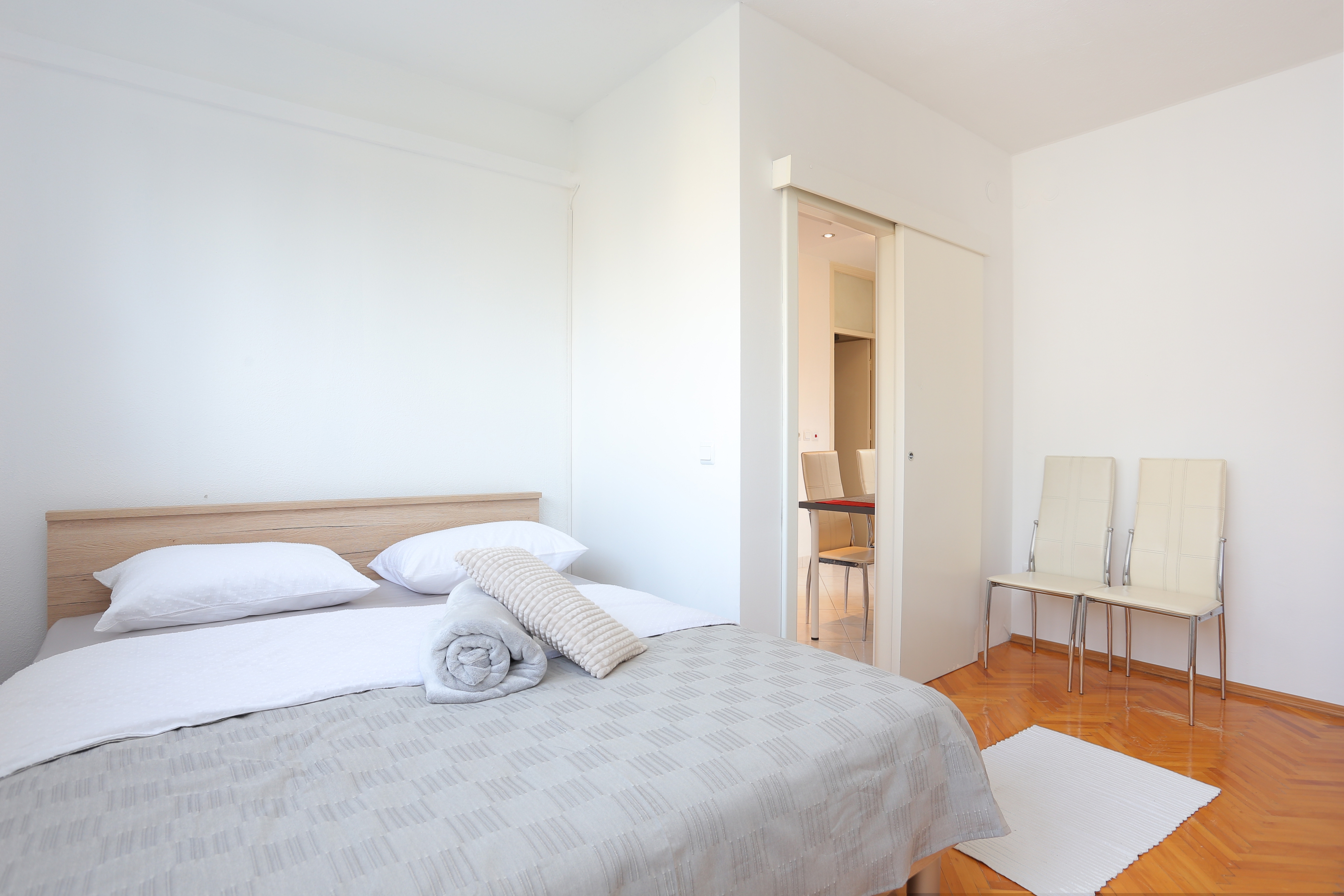 One bedroom apartment with air-conditioning Split (A-20242-a) One bedroom apartment with air-conditioning Split (A-20242-a)