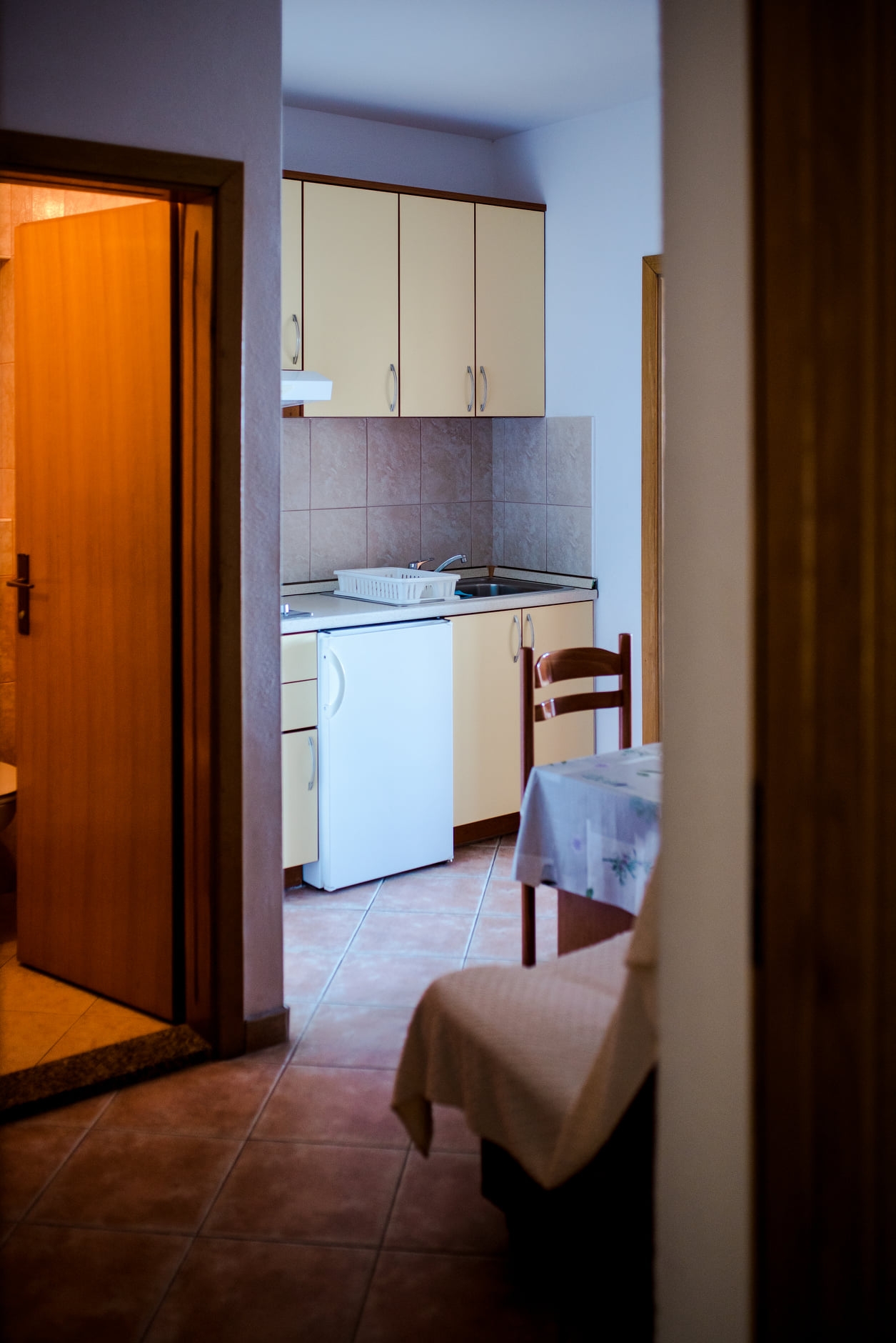 One bedroom apartment near beach Drašnice, Makarska (A-20243-b)