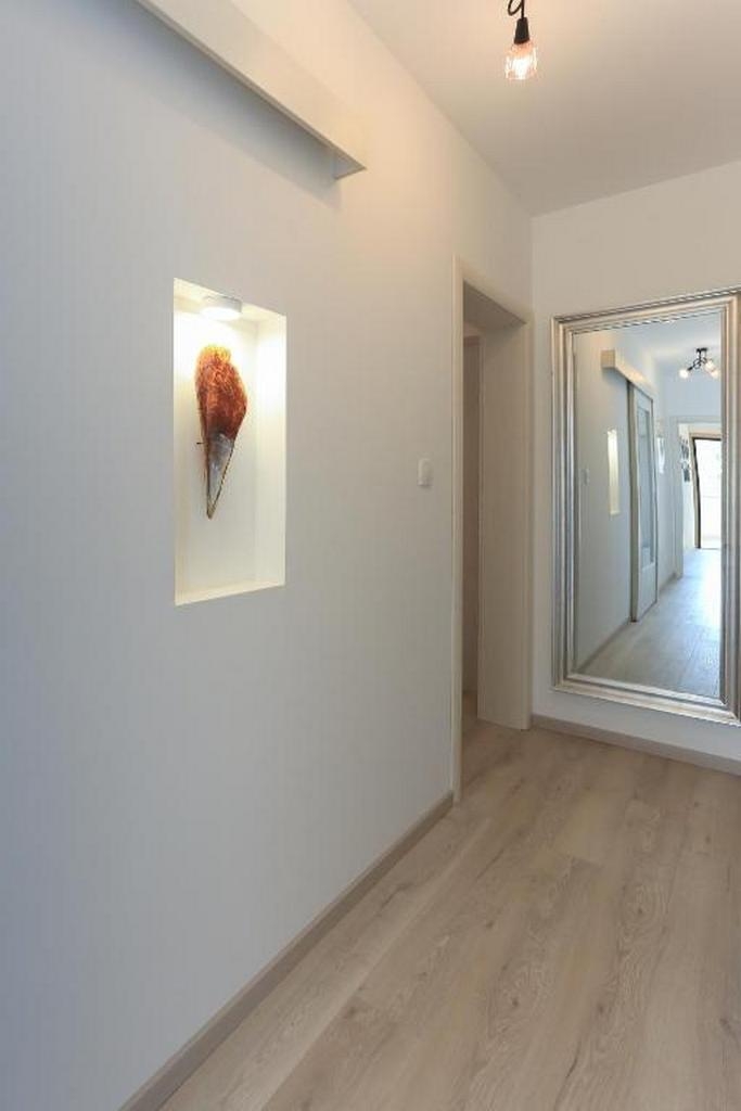 Three bedroom apartment with balcony and sea view Kaštel Gomilica, Kaštela  A-a