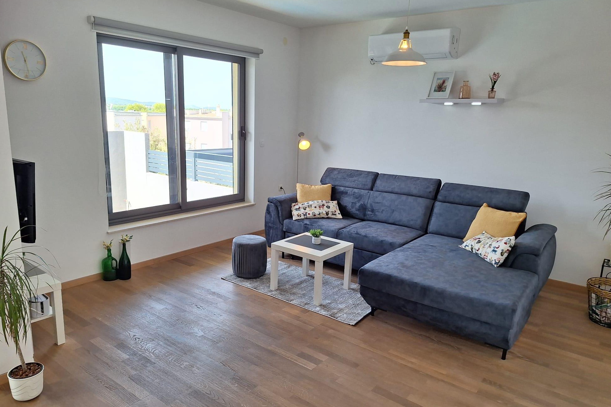 Two bedroom apartment with terrace and sea view Brodarica, Šibenik (A-20248-a) Two bedroom apartment with terrace and sea view Brodarica, Šibenik (A-20248-a)