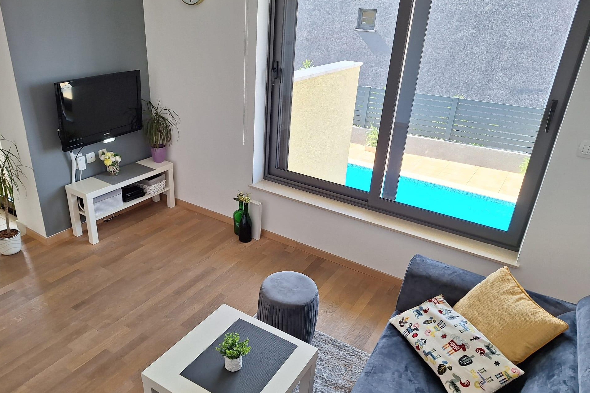 Top Šibenik Brodarica Top Šibenik Brodarica