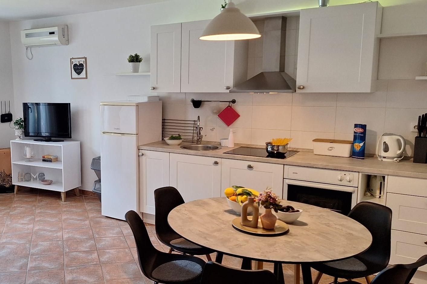 Top Šibenik Brodarica Top Šibenik Brodarica