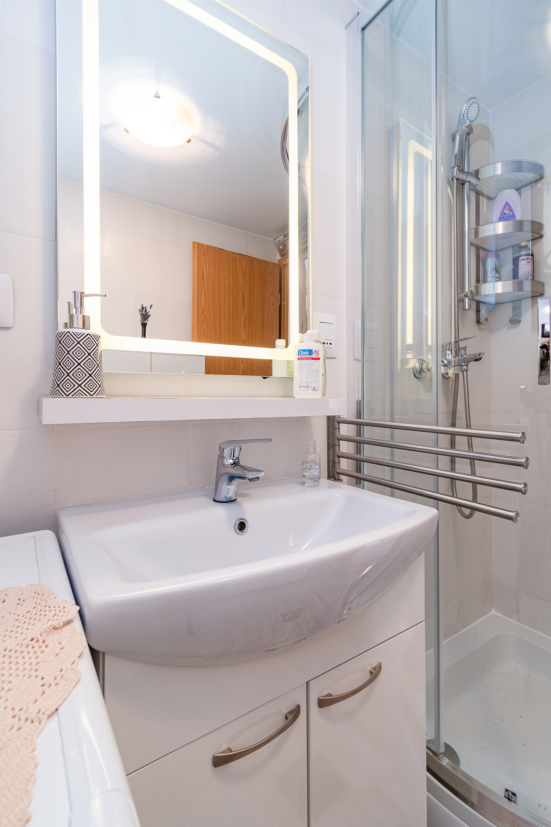 One bedroom apartment with terrace Prezid, Gorski kotar  A-a