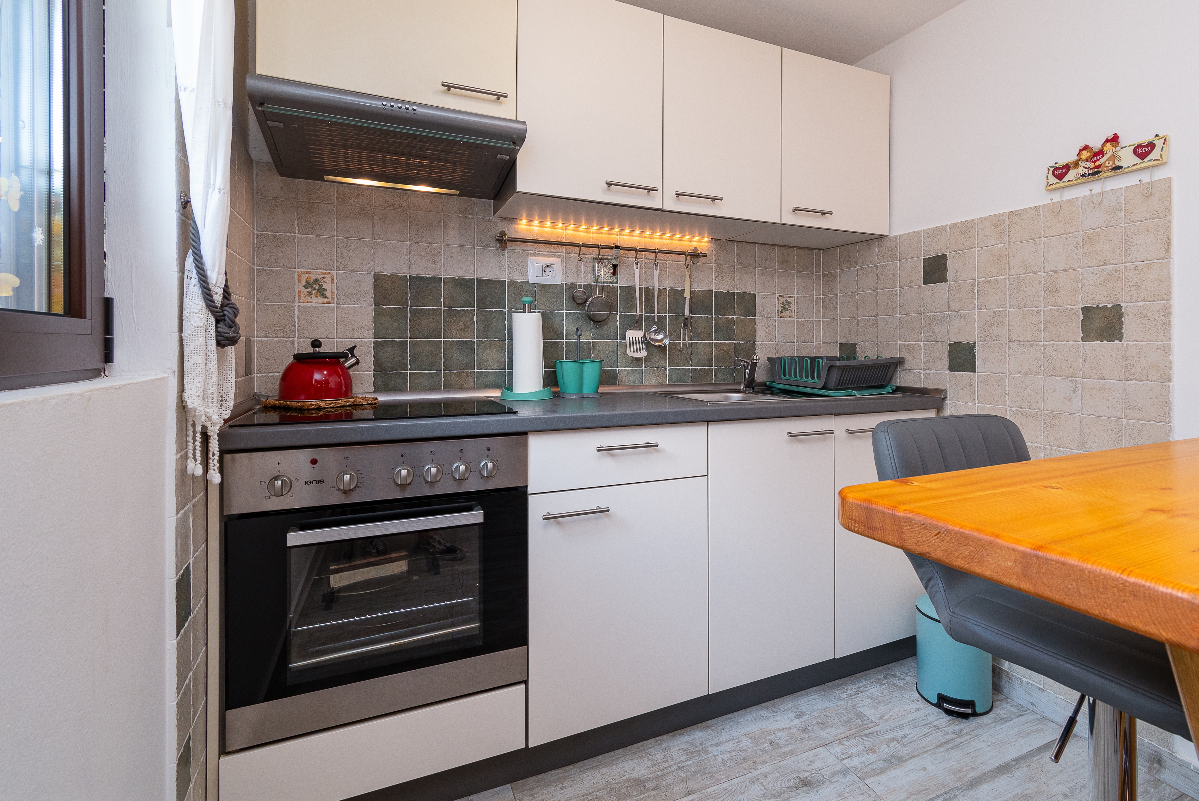 One bedroom apartment with terrace Prezid, Gorski kotar  A-a