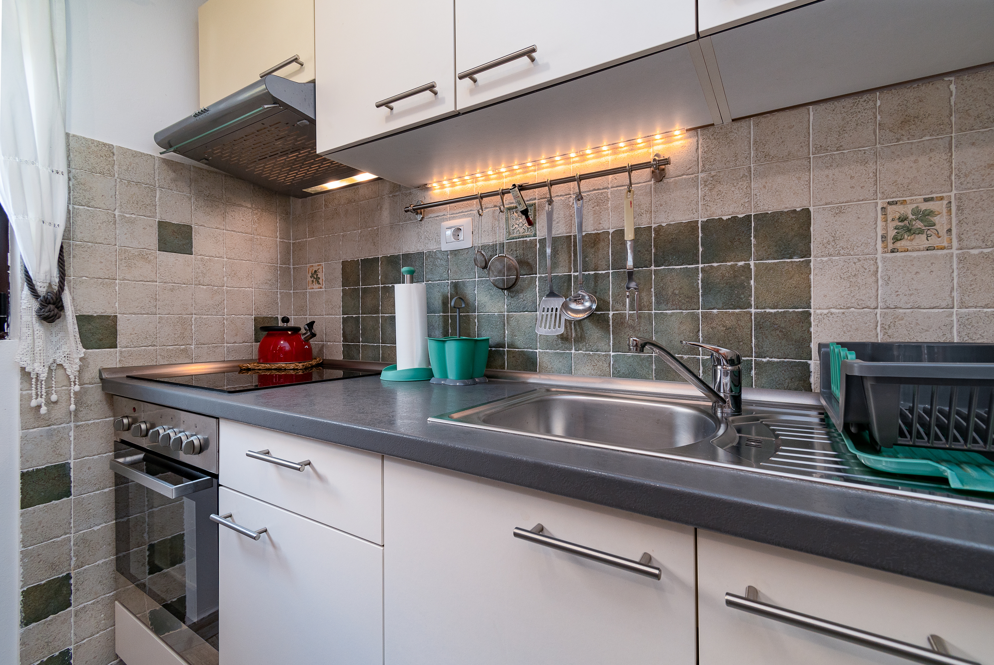 One bedroom apartment with terrace Prezid, Gorski kotar  A-a