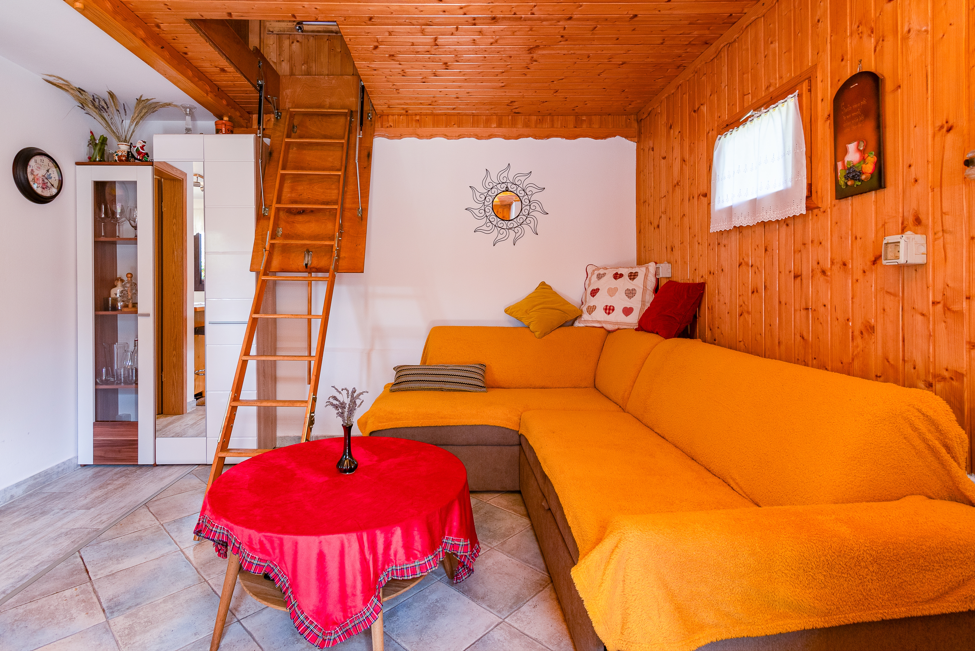 One bedroom apartment with terrace Prezid, Gorski kotar  A-a