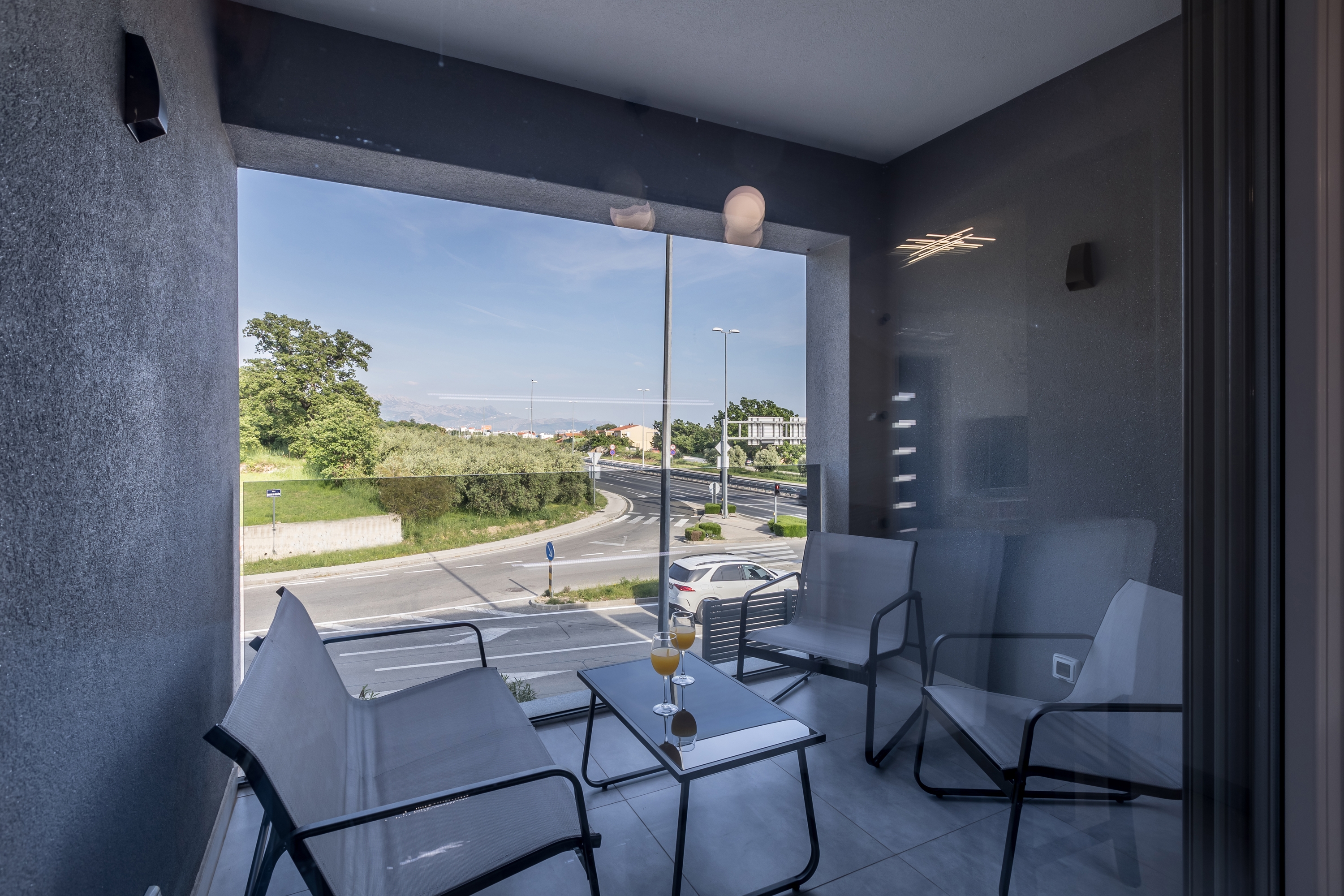 Three bedroom apartment with terrace and sea view Kaštel Lukšić, Kaštela  A-c