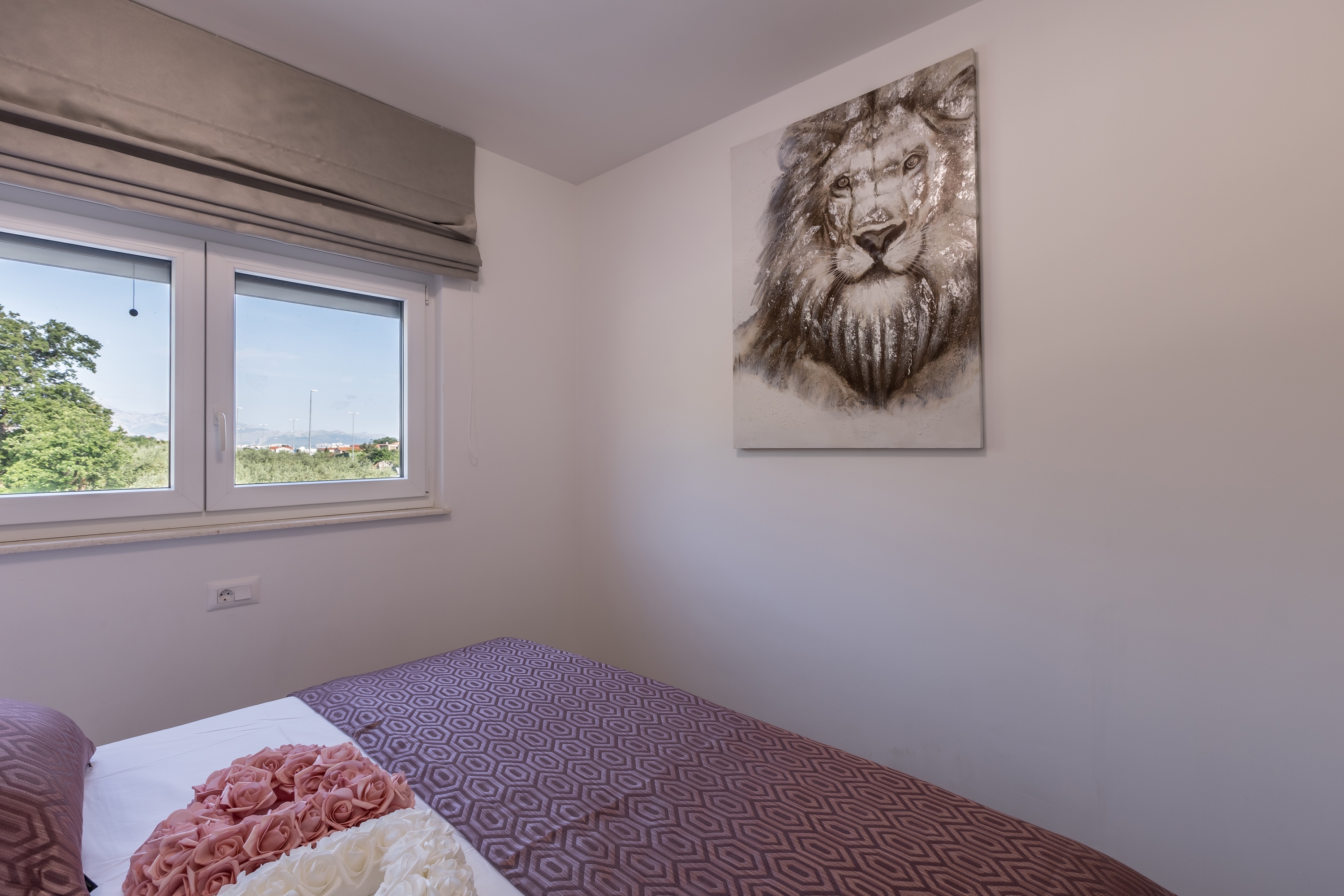 Three bedroom apartment with terrace and sea view Kaštel Lukšić, Kaštela  A-c