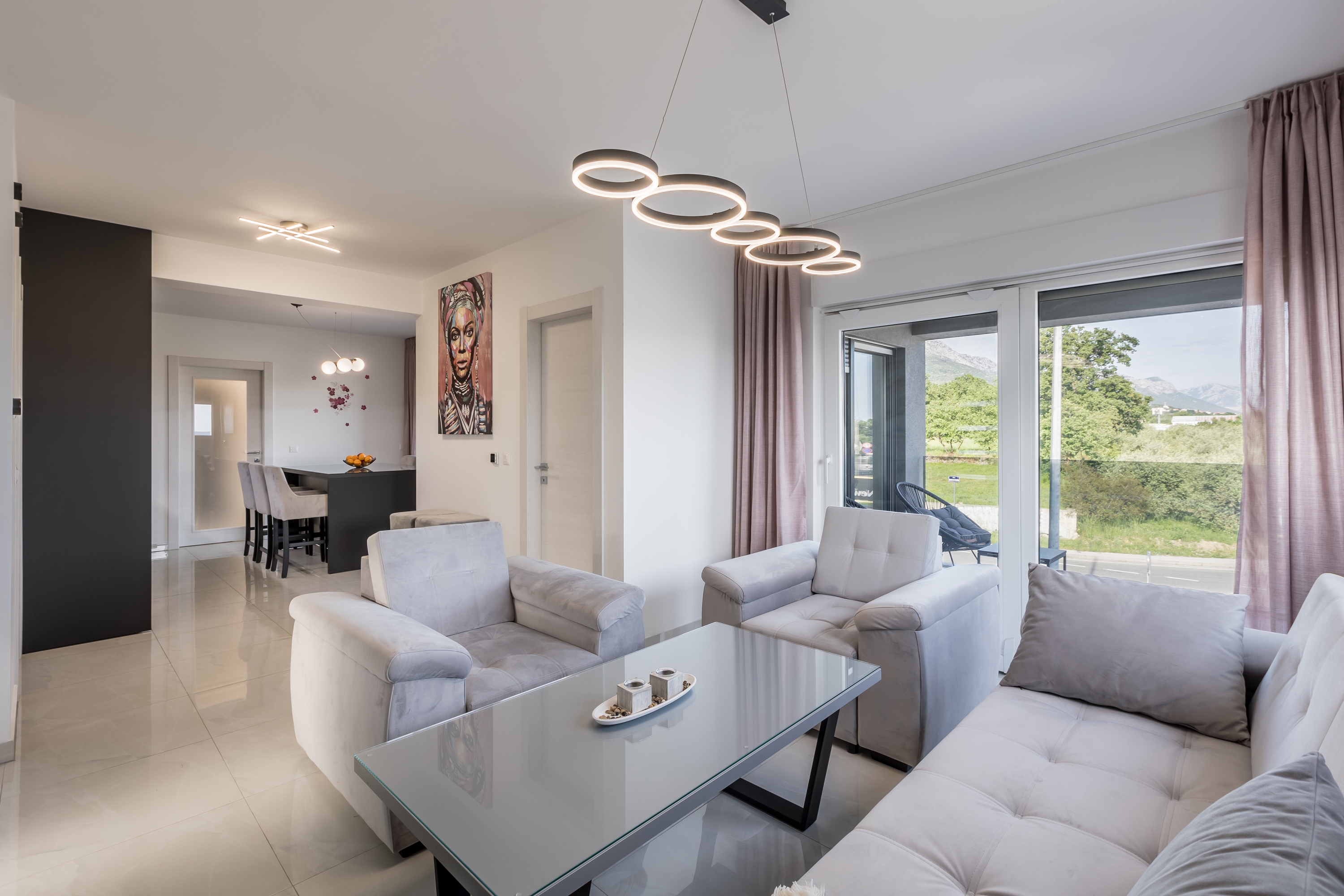 Three bedroom apartment with terrace and sea view Kaštel Lukšić, Kaštela  A-c
