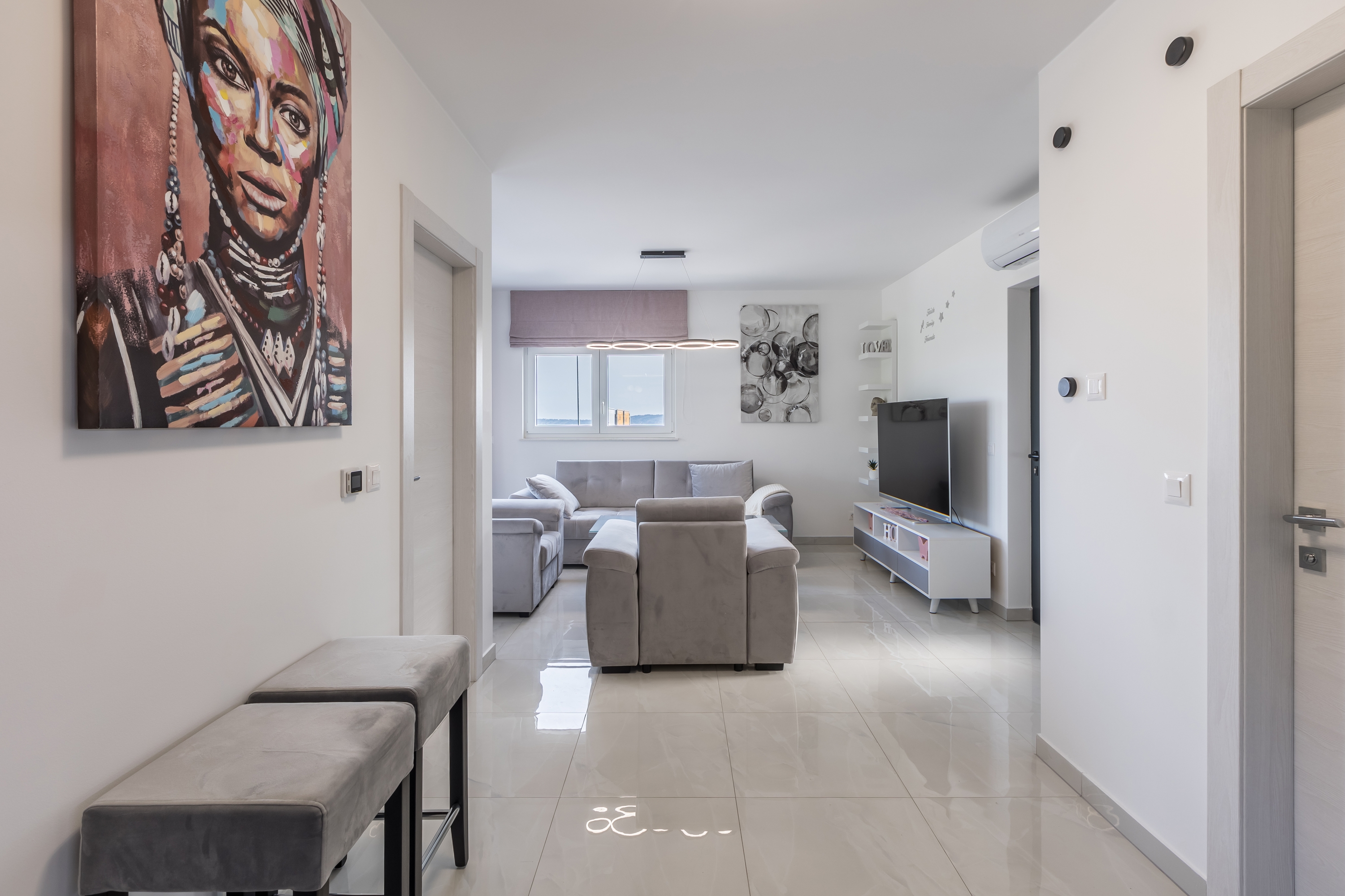 Three bedroom apartment with terrace and sea view Kaštel Lukšić, Kaštela  A-c