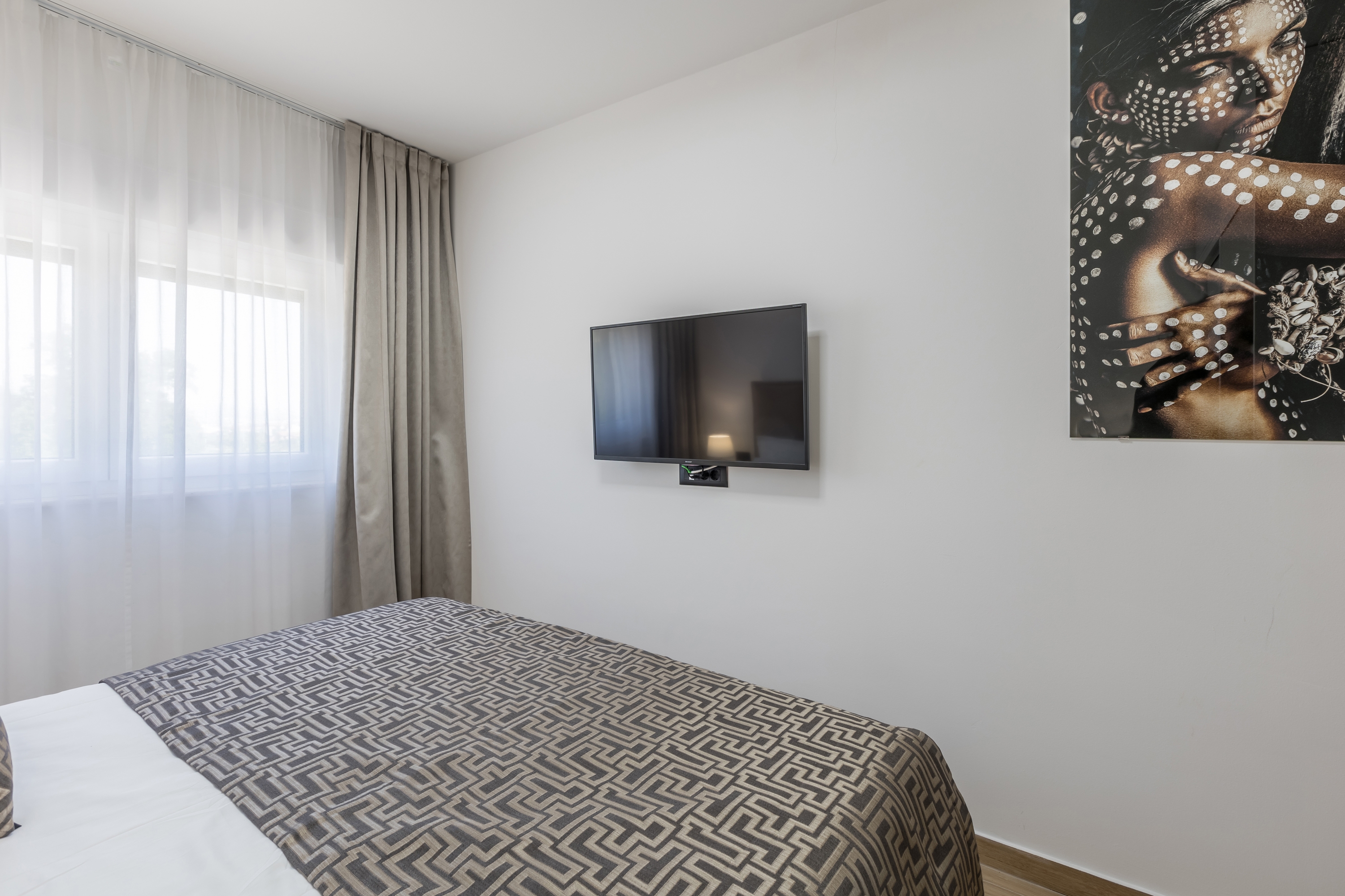 Two bedroom apartment with terrace and sea view Kaštel Lukšić, Kaštela  A-d