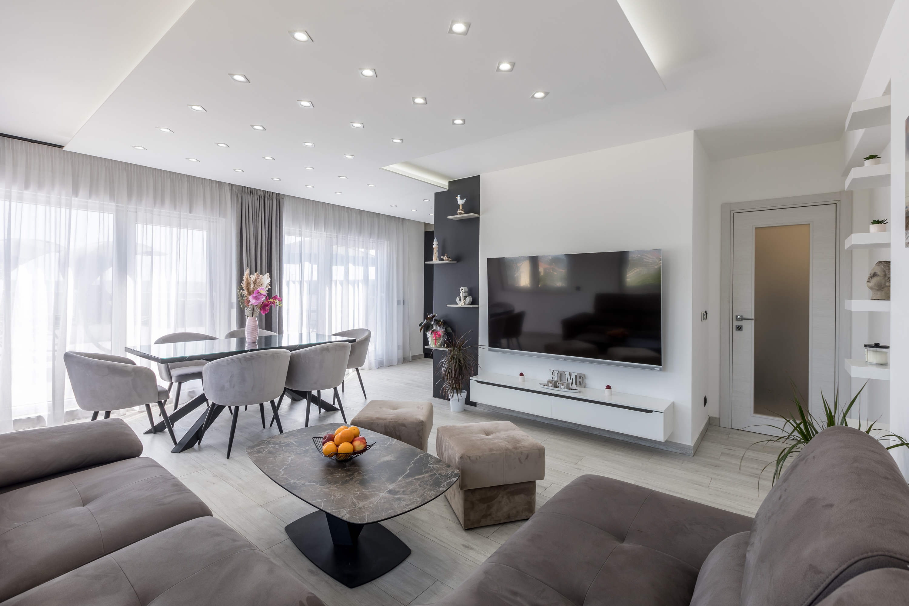 Two bedroom apartment with terrace and sea view Kaštel Lukšić, Kaštela  A-d