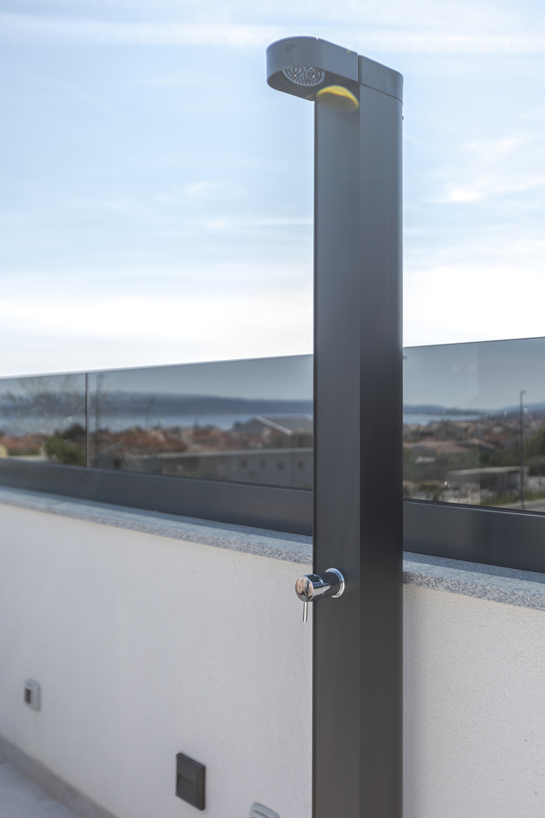 Two bedroom apartment with terrace and sea view Kaštel Lukšić, Kaštela  A-d