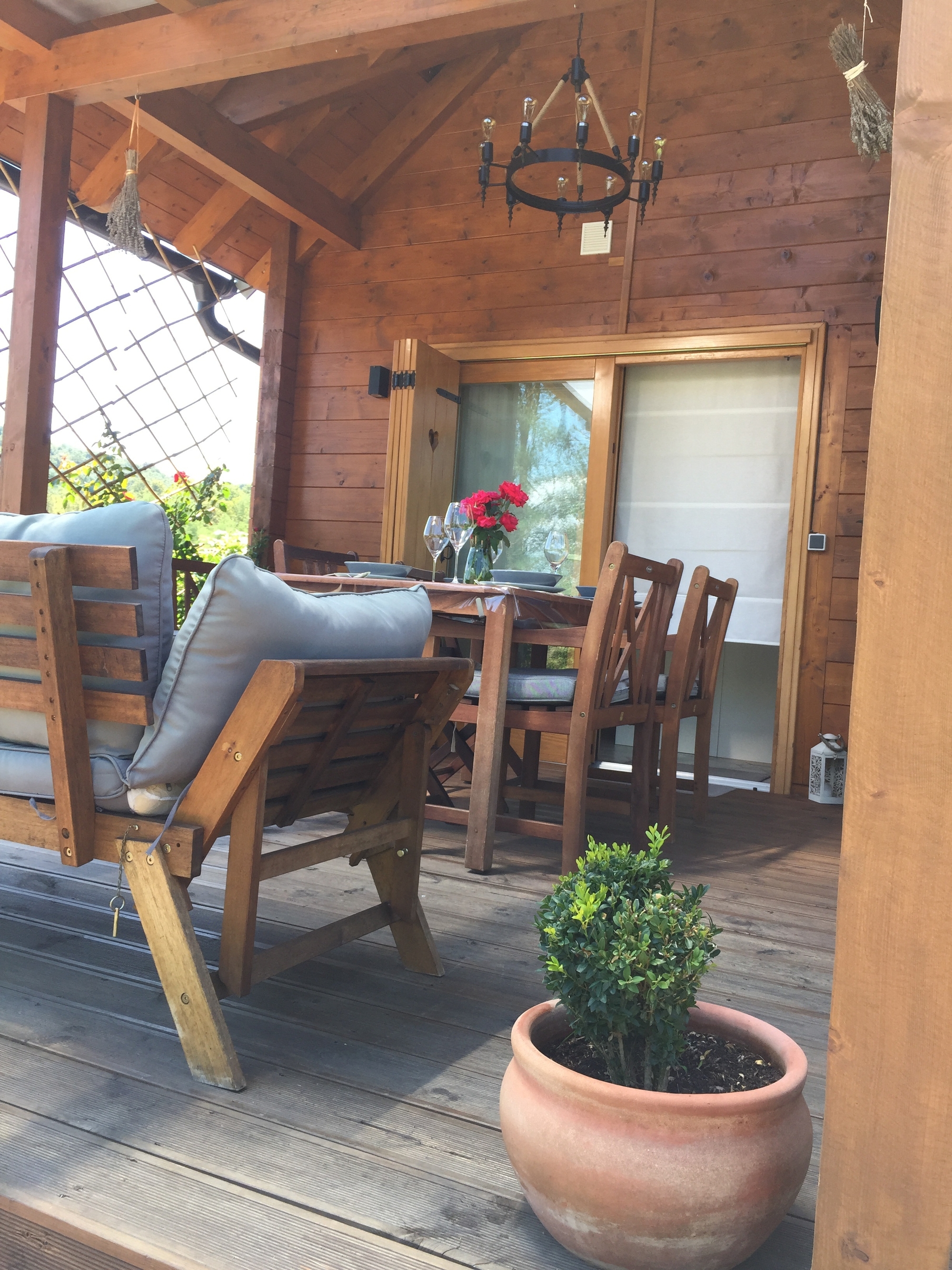 Three bedroom house with terrace Belaj, Karlovac  K