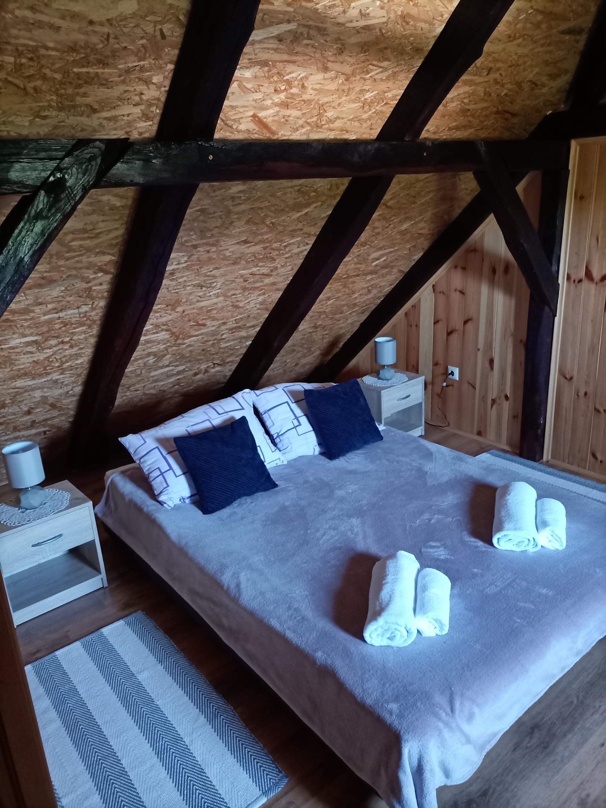 Two bedroom house with terrace Mihalić Selo, Karlovac  K
