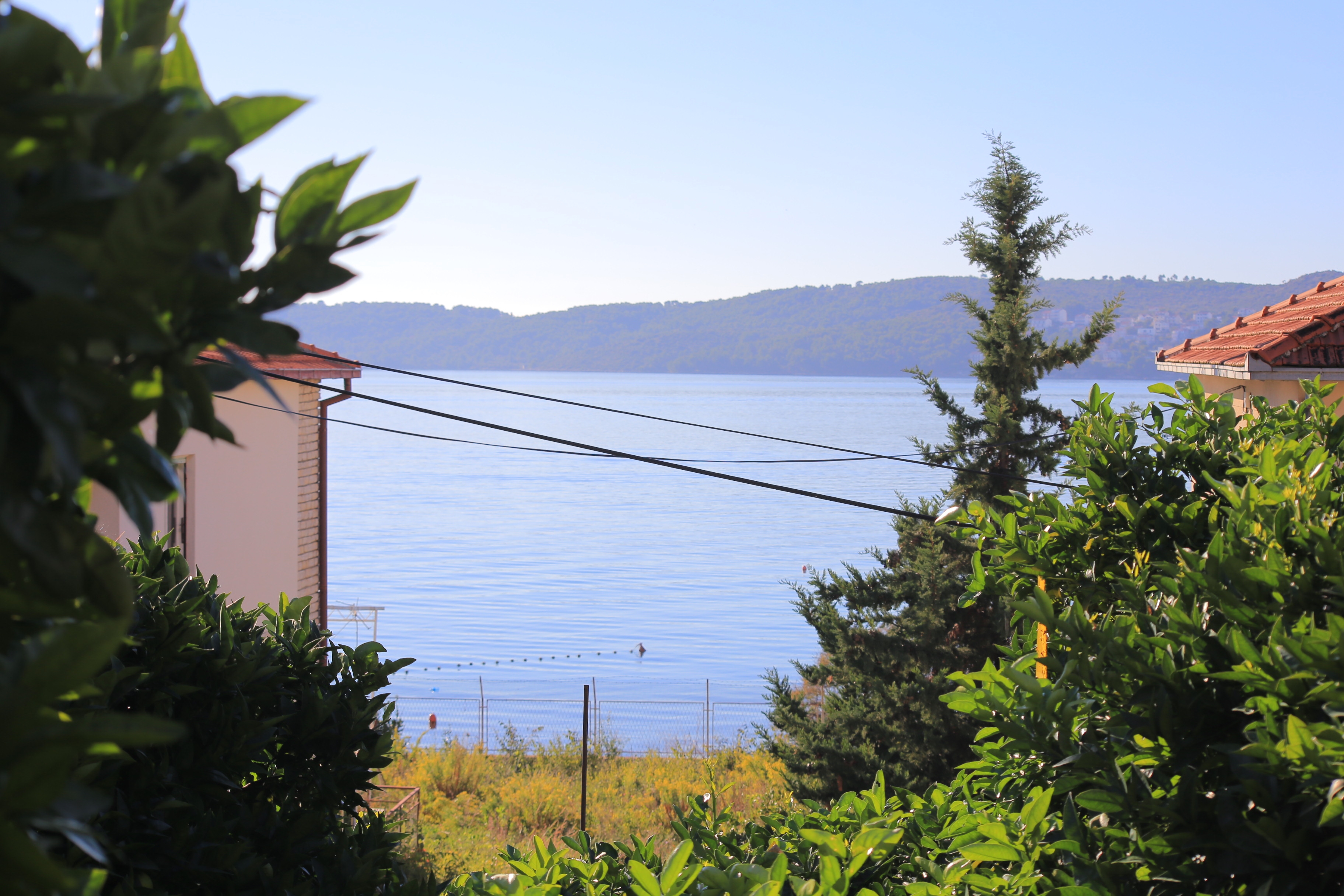 Two bedroom apartment with terrace and sea view Seget Donji, Trogir  A-a