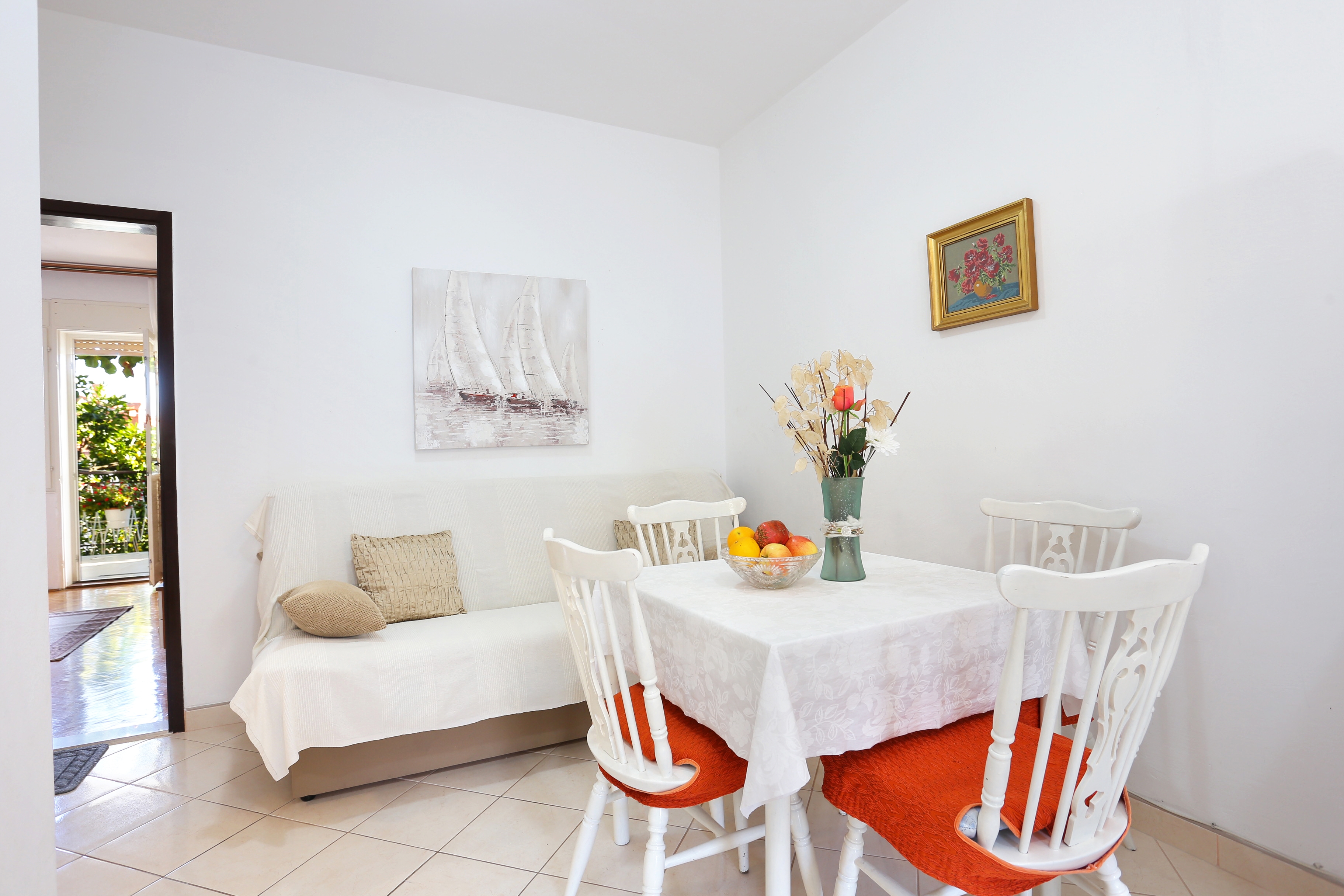 Two bedroom apartment with terrace and sea view Seget Donji, Trogir (A-2029-b) Two bedroom apartment with terrace and sea view Seget Donji, Trogir (A-2029-b)