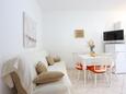 Seget Donji, Dining room in the apartment, air condition available and WiFi.