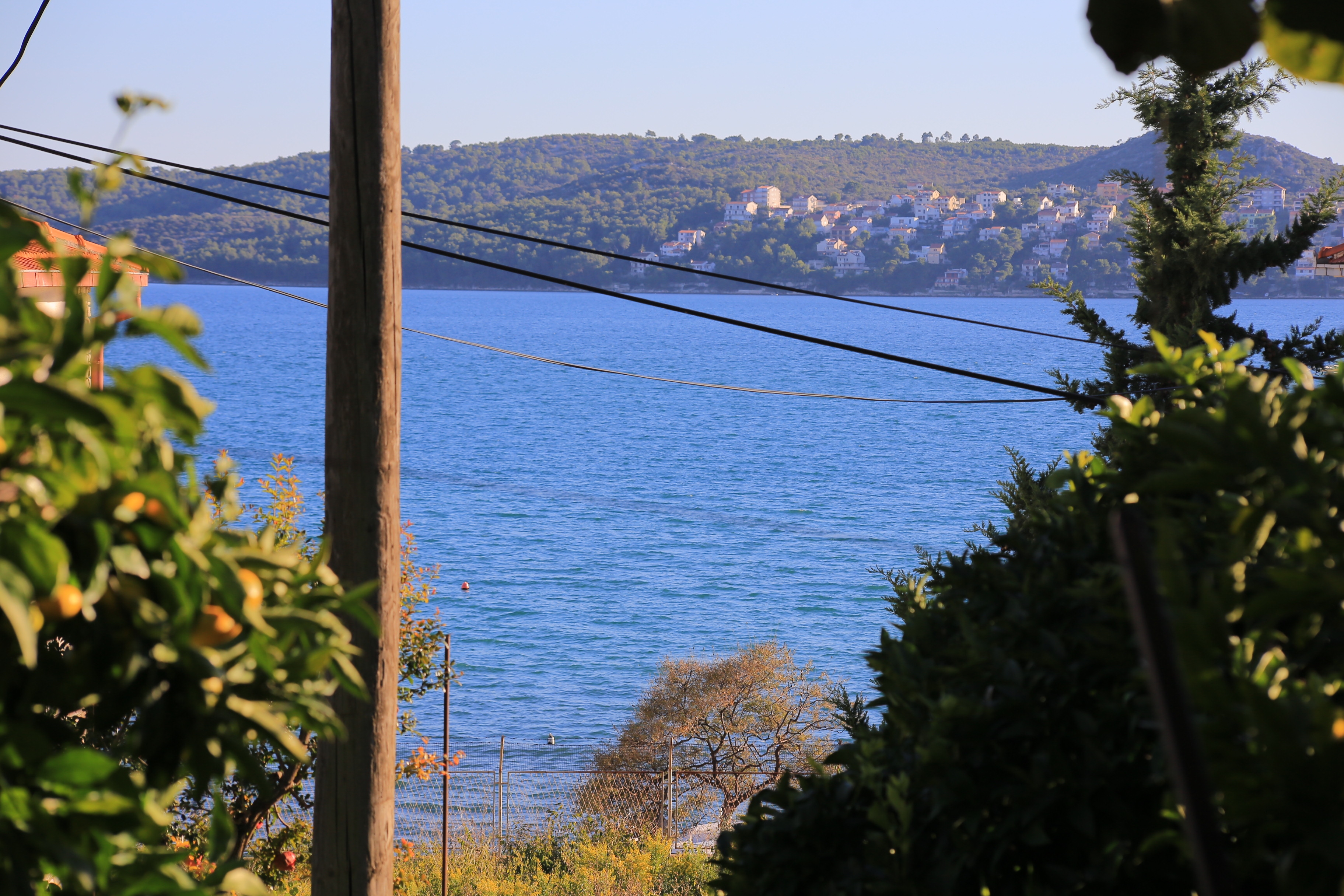 Two bedroom apartment with terrace and sea view Seget Donji, Trogir  A-b