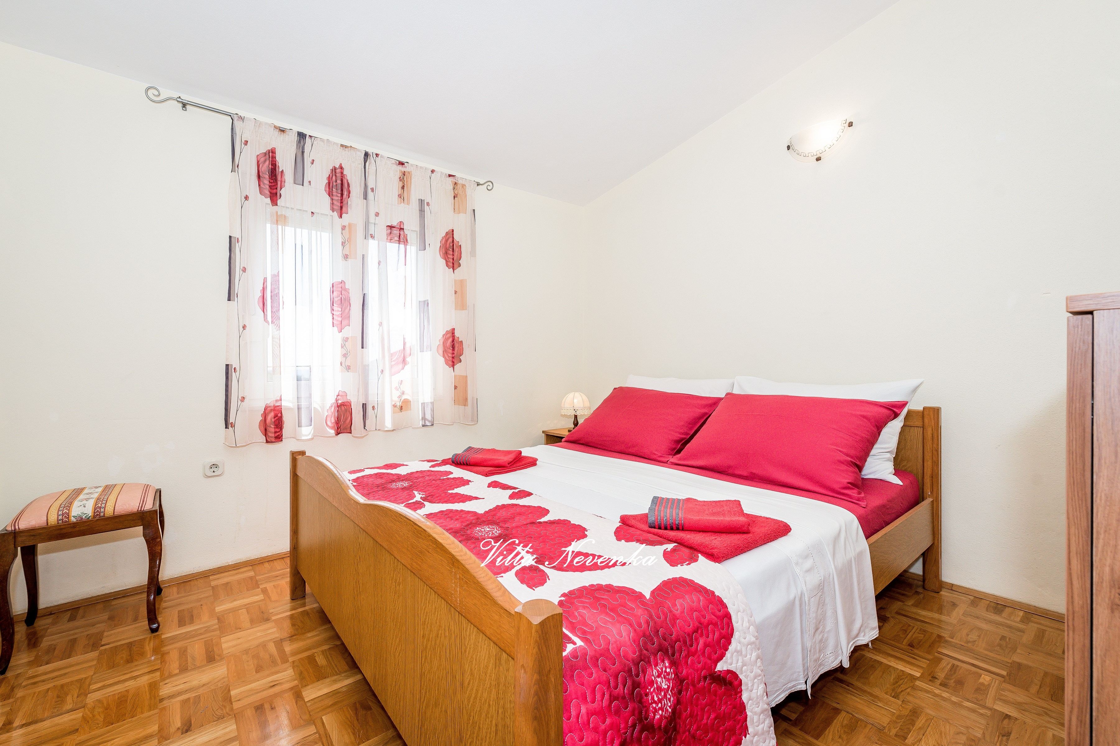Two bedroom apartment with terrace and sea view Kanica, Rogoznica  A-a