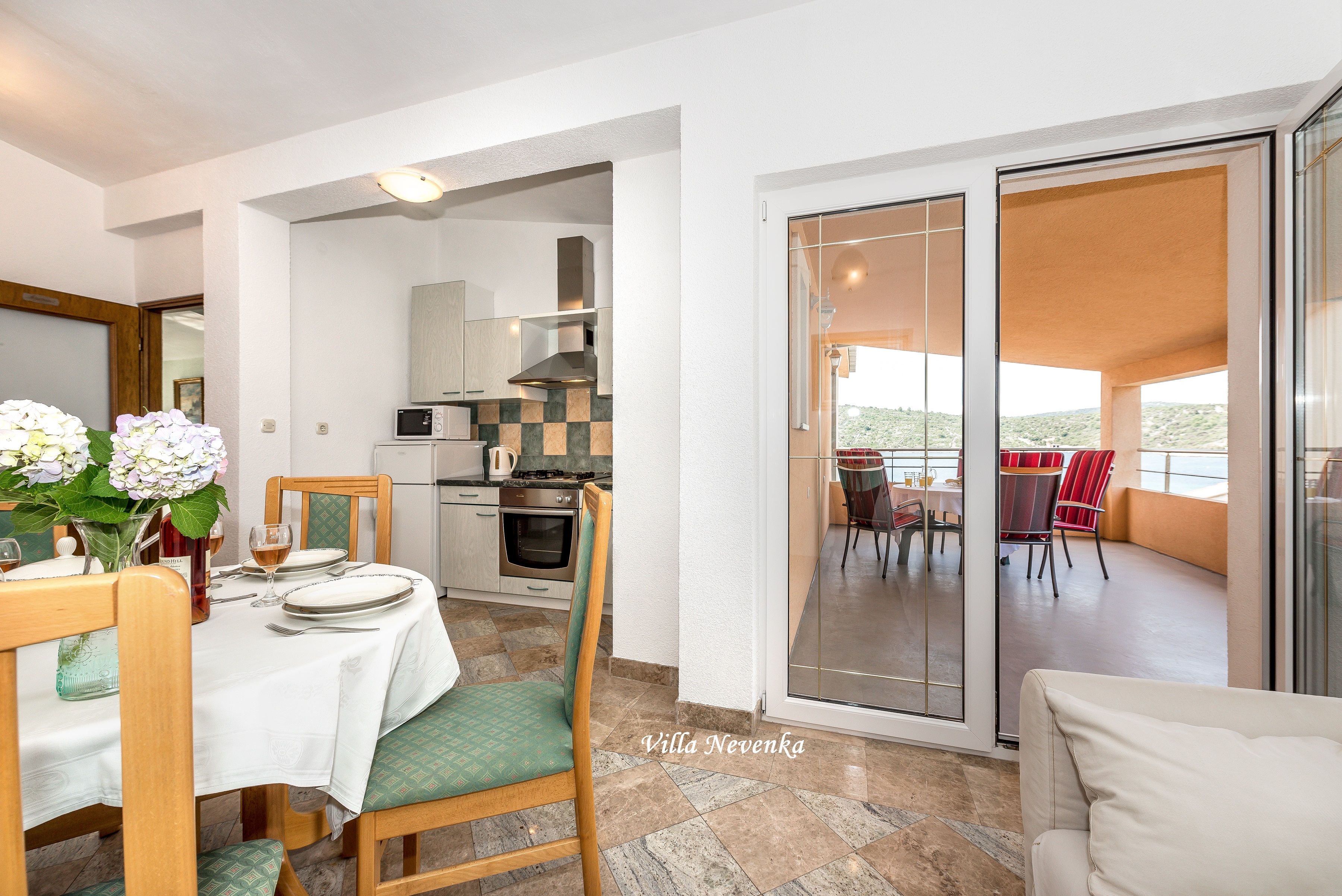 Two bedroom apartment with terrace and sea view Kanica, Rogoznica (A-20298-b) Two bedroom apartment with terrace and sea view Kanica, Rogoznica (A-20298-b)