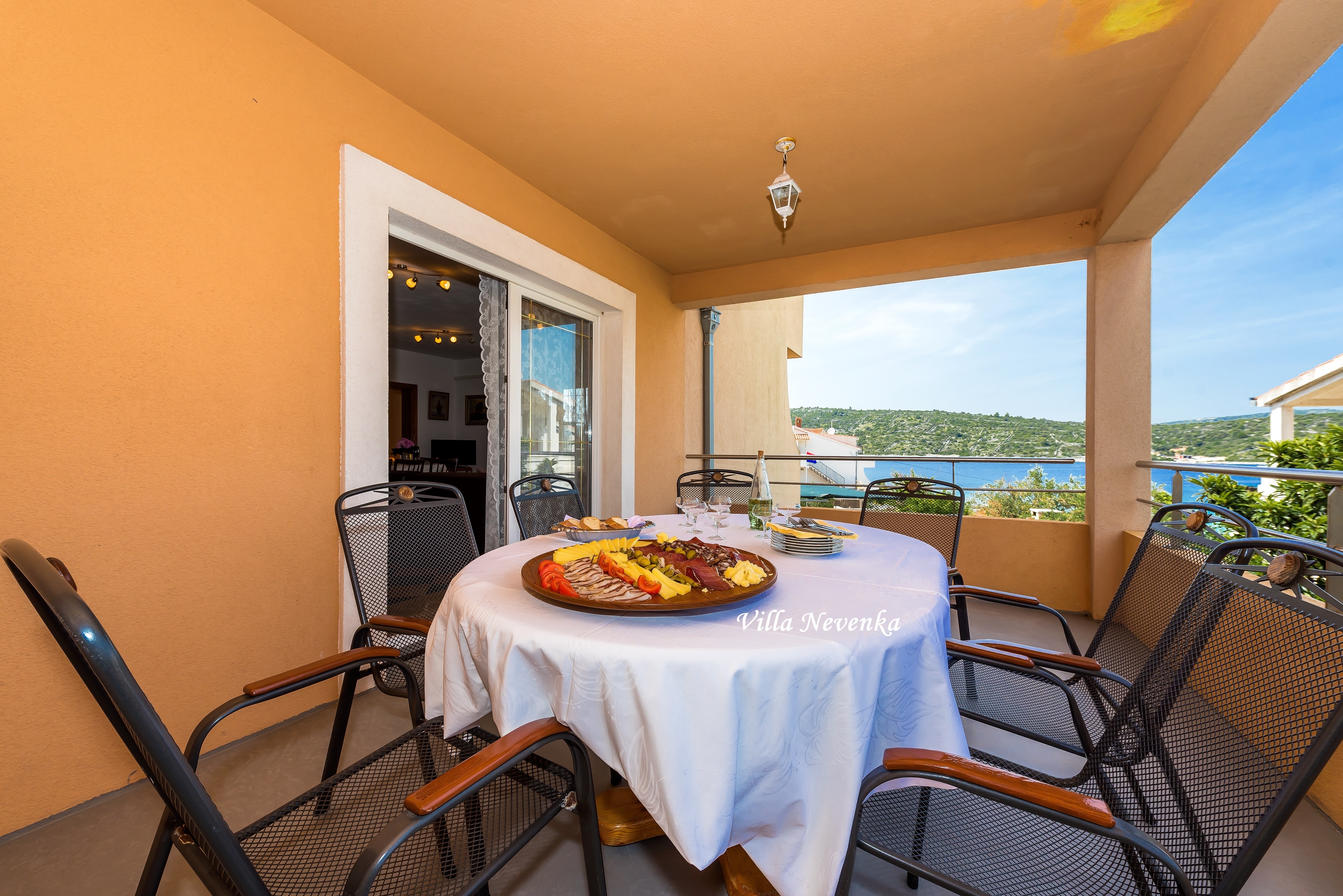 Four bedroom apartment with terrace and sea view Kanica, Rogoznica  A-c