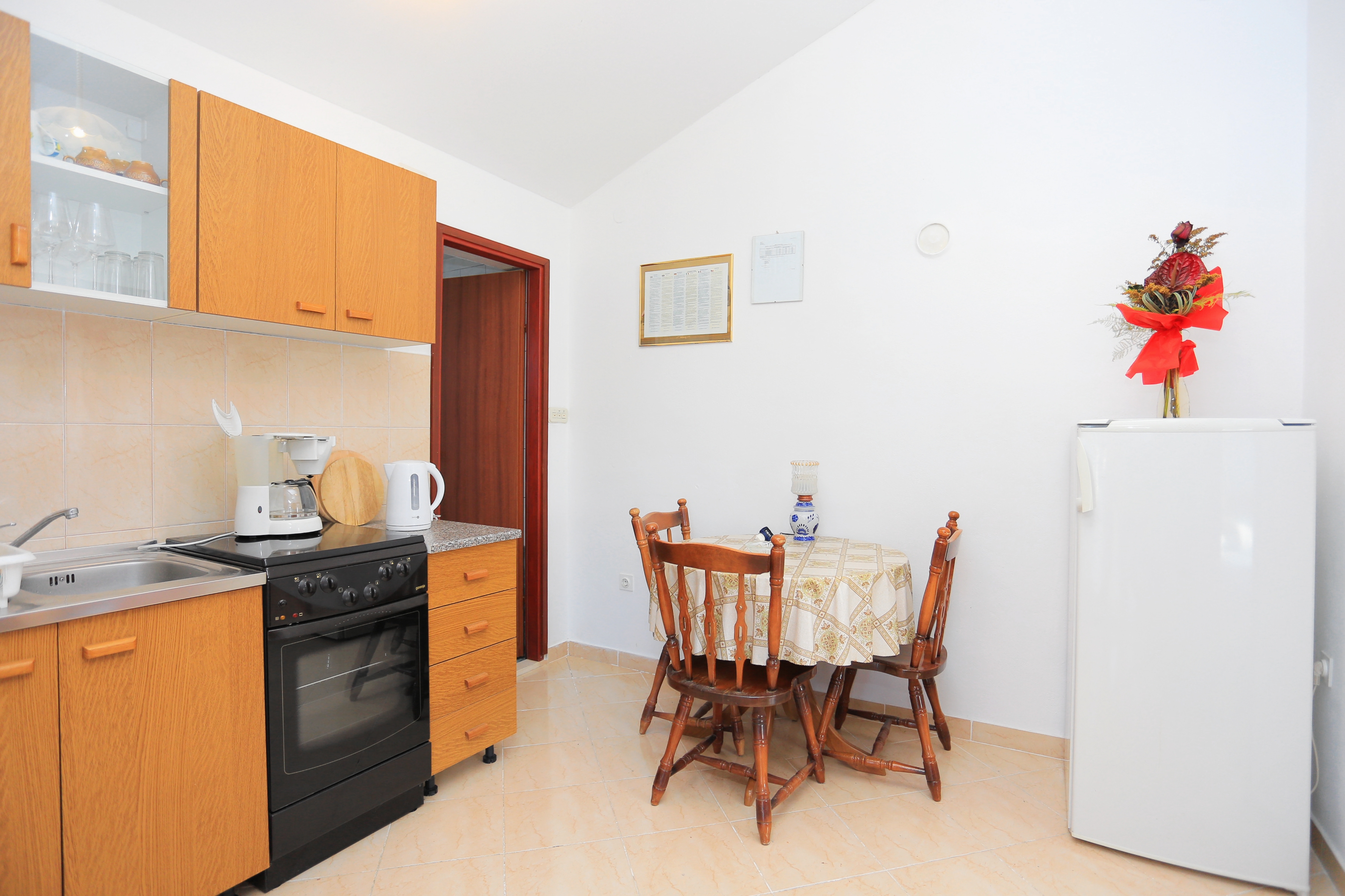 One bedroom apartment with terrace and sea view Slatine, Čiovo (A-2030-b)