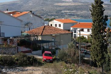 Property Arbanija, Čiovo, Property 2031 - Apartments by the sea.