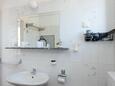 Dubrovnik, Bathroom 1 in the apartment, WiFi.