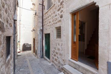 Dubrovnik, Dubrovnik, Property 20316 - Apartments by the sea.