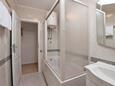 Plat, Bathroom in the apartment, WiFi.